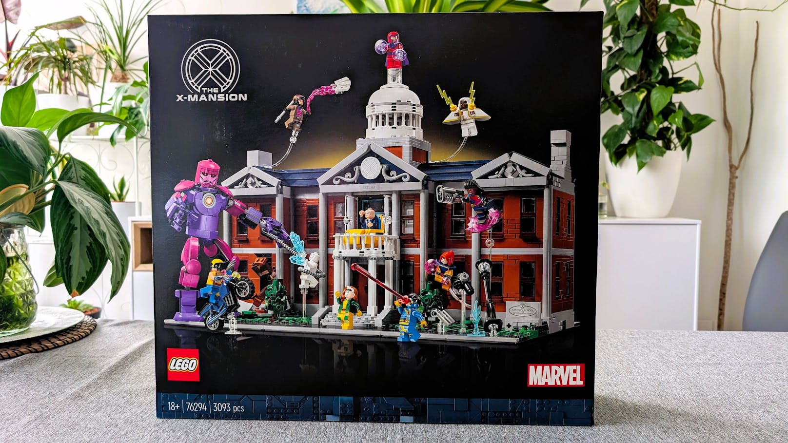 Es ist das allererste Mal, dass die X-Men: X-Mansion in der LEGO-Welt errichtet werden darf, zugleich ist es das bisher größte X-Men-Set.