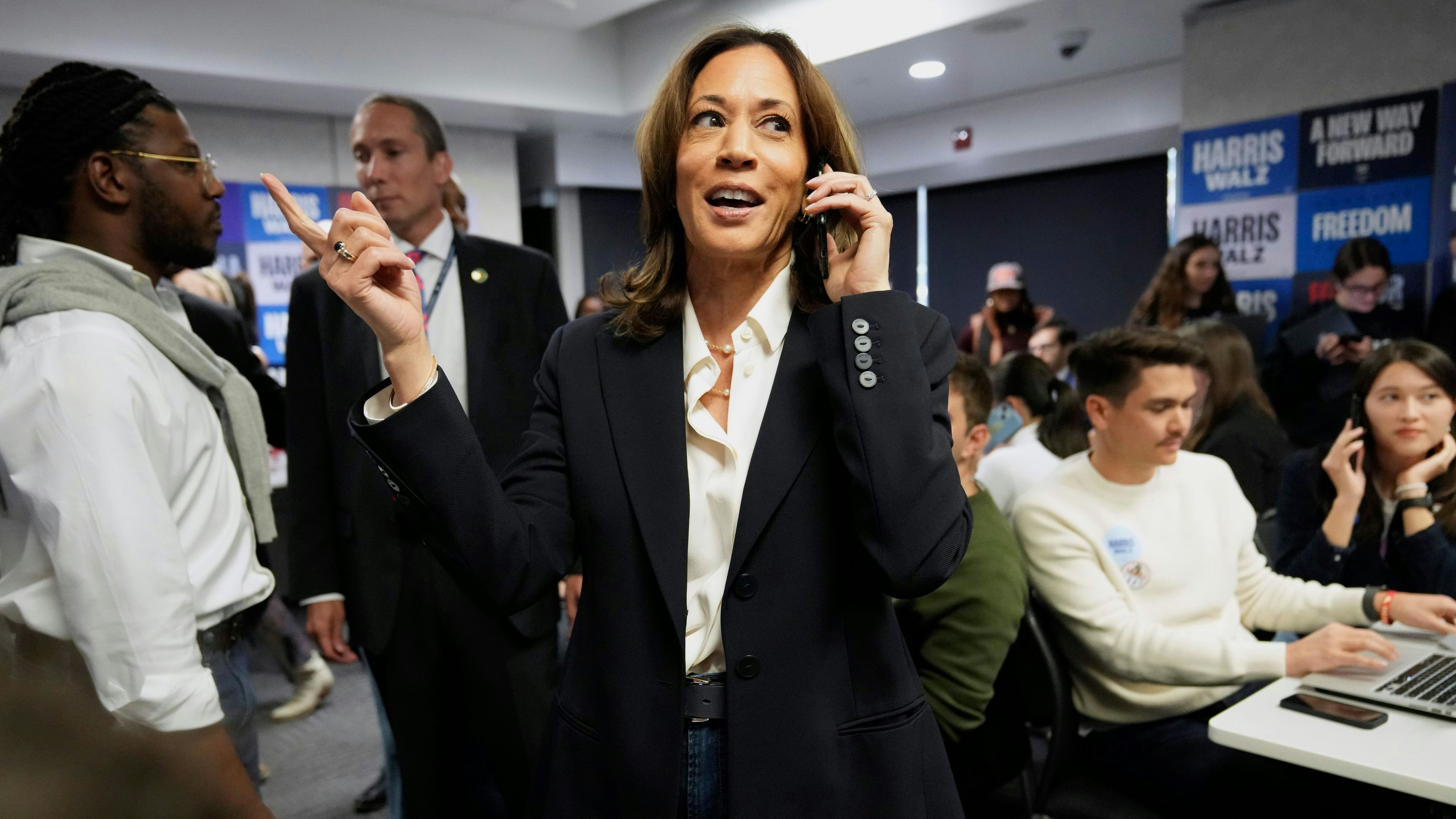 Vizepräsidentin Kamala Harris am Dienstag im Hauptquartier ihrer Partei in Washington