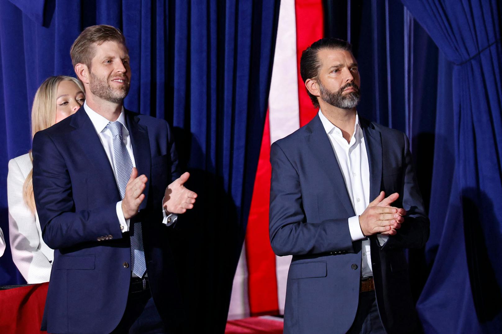 Auch die älteren Söhne von Donald Trump, Eric Trump (l.) und Donald Trump Jr. unterstützten ihren Vater bei einem Wahlkampf.