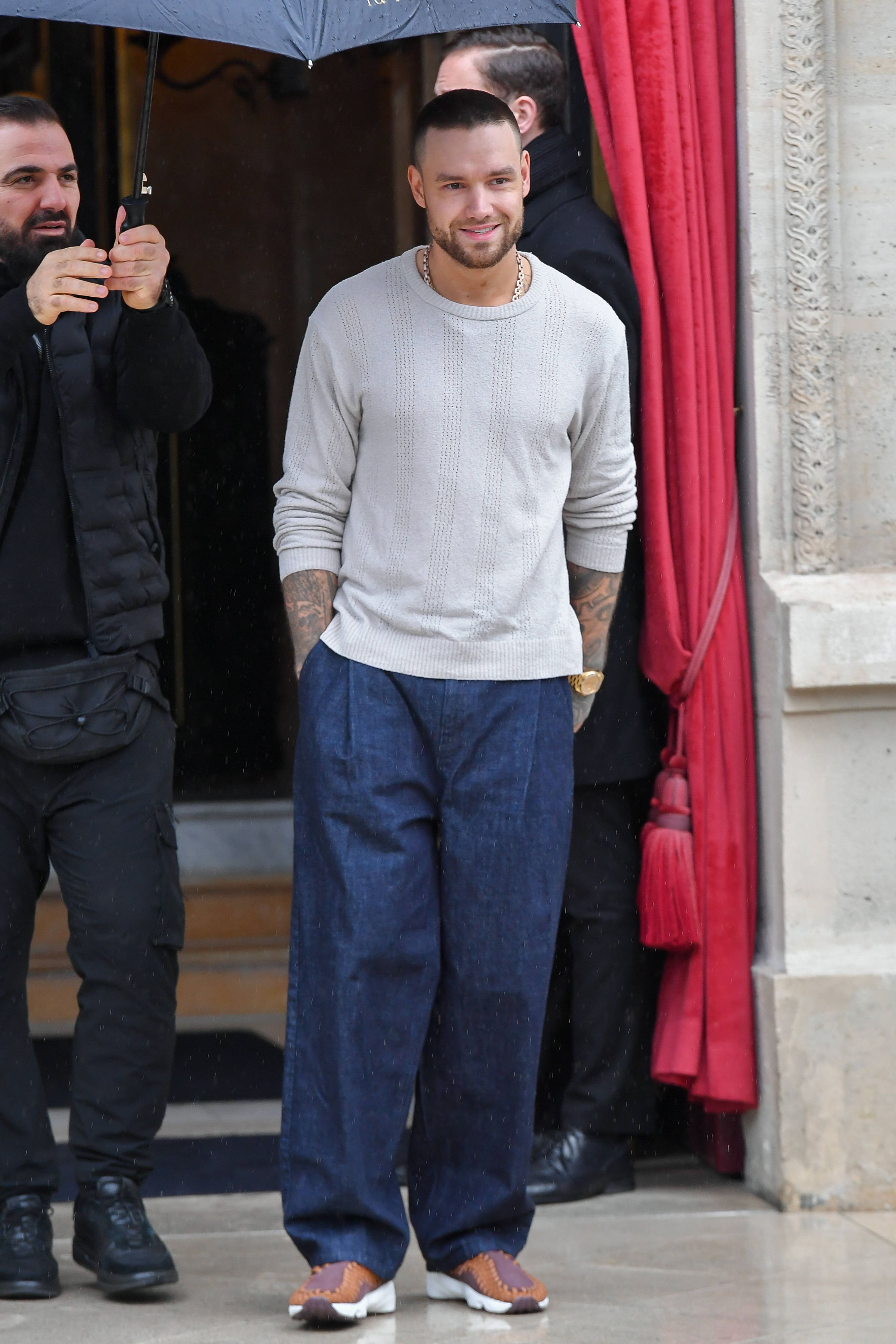 Die Suche nach Antworten zum Tod von Liam Payne geht weiter.