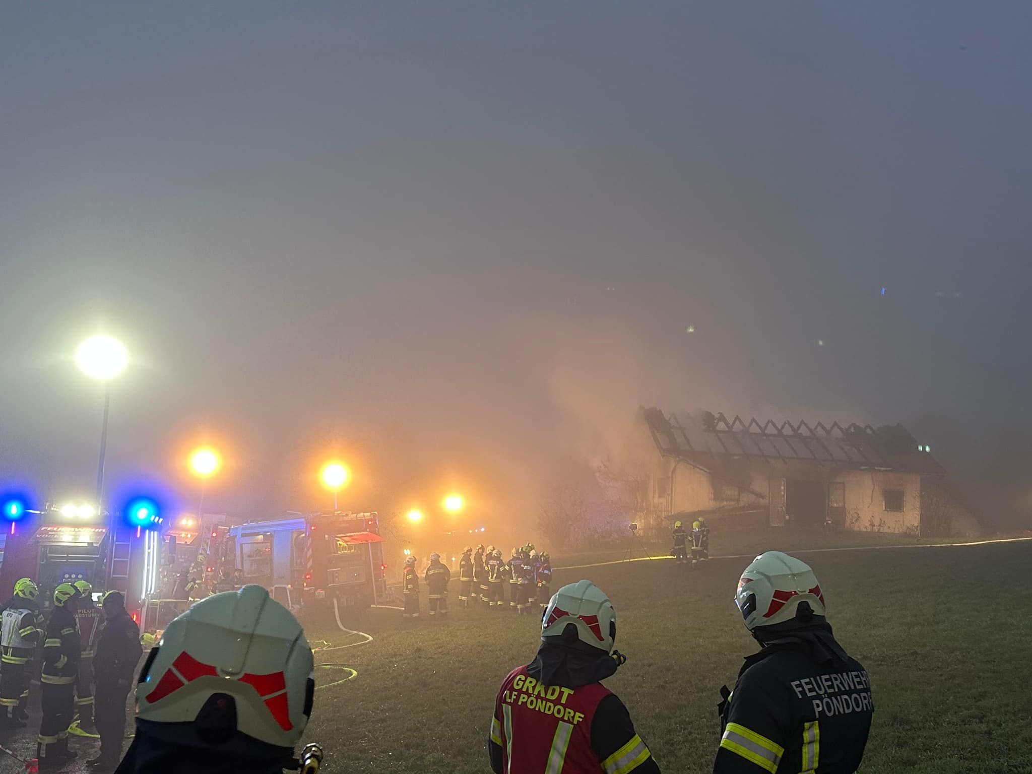 Die Feuerwehr konnte den Mann nur noch tot bergen. 