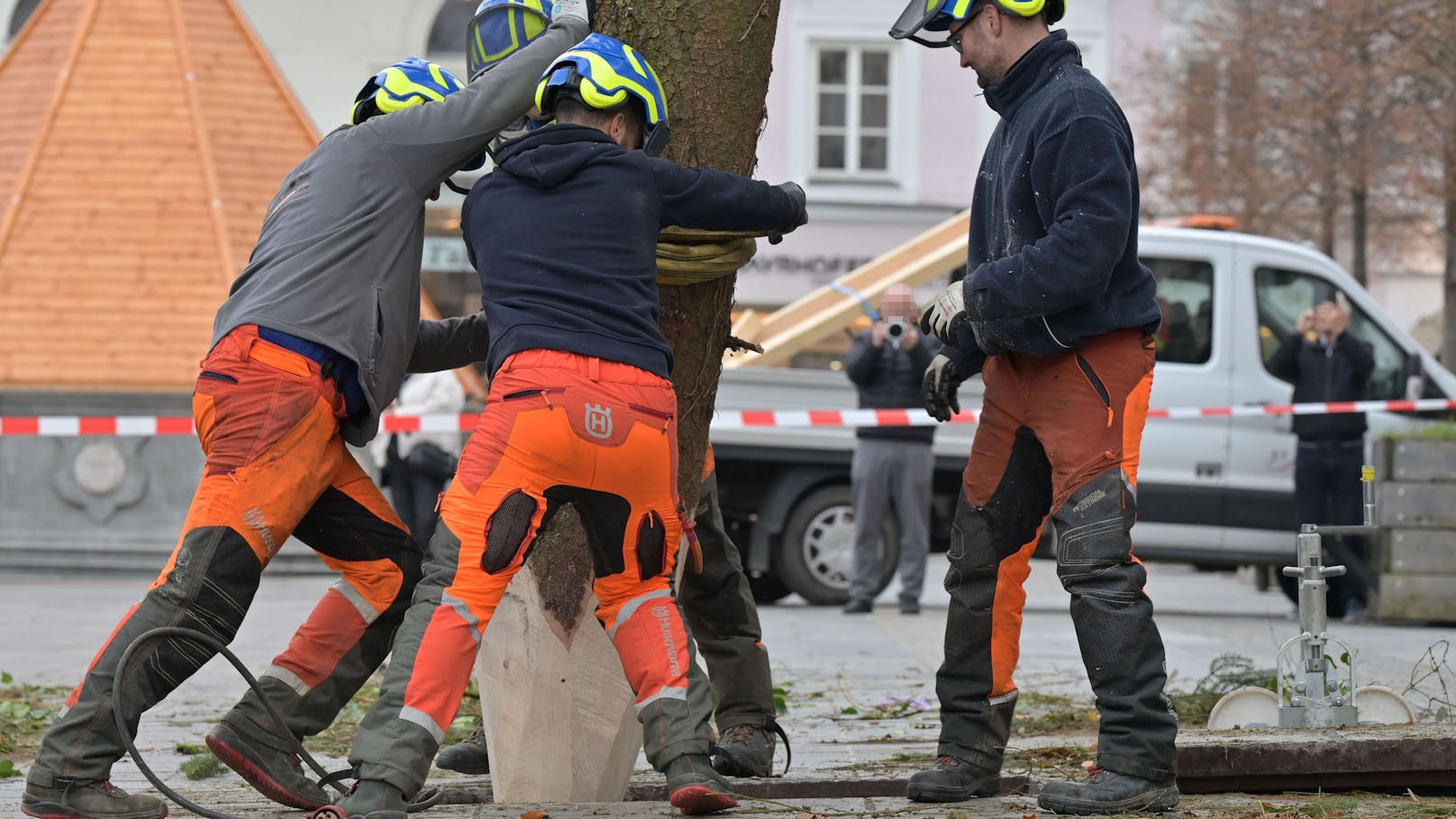 Auch wenn er erst nicht gut ankam – auf seinen Platz durfte er trotzdem.