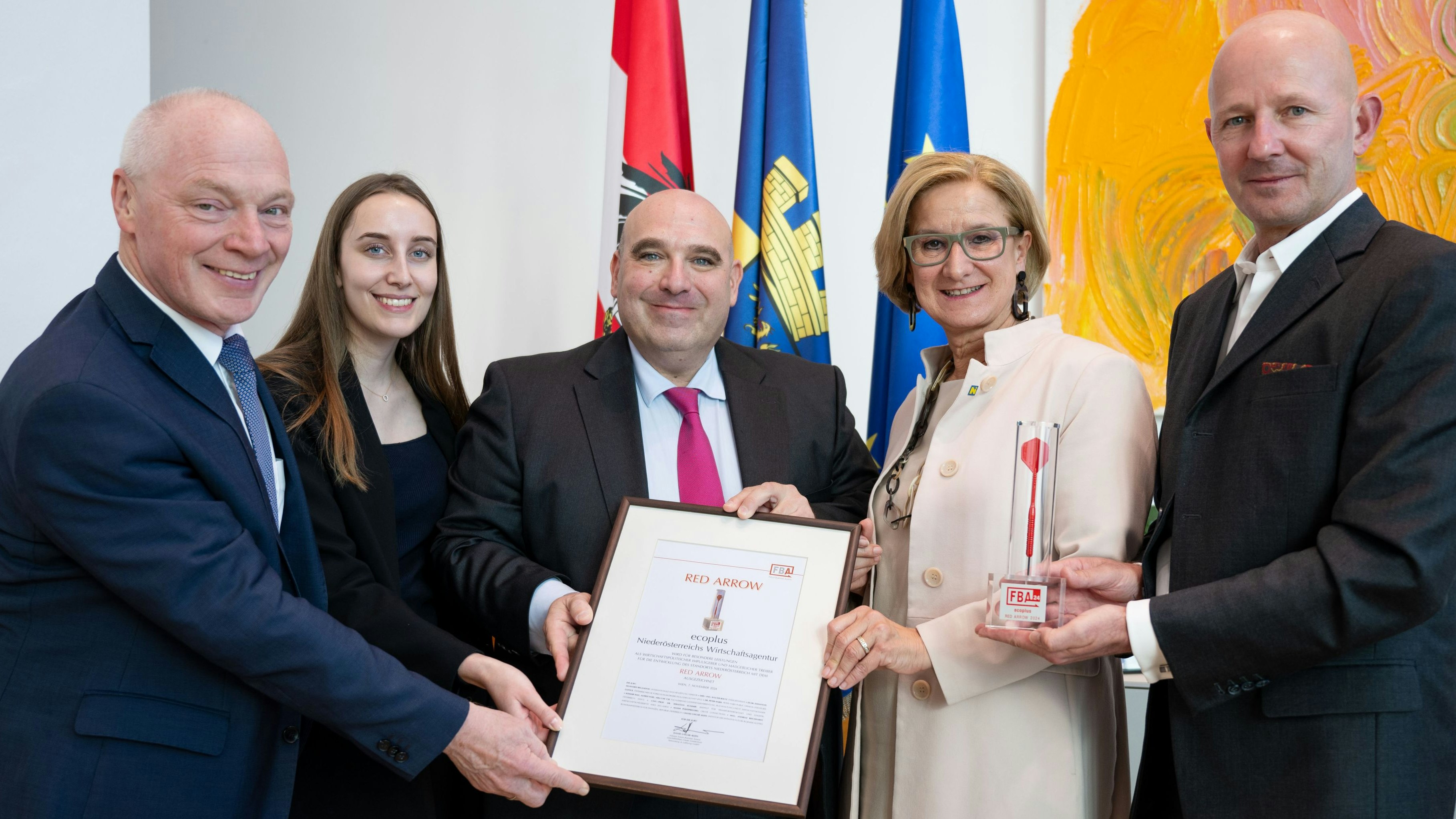ecoplus-Geschäftsführer Helmut Miernicki, Katharina Reinwald, Future Business Austria, David Ungar-Klein, Future Business Austria, Landeshauptfrau Johanna Mikl-Leitner, ecoplus-Prokurist Claus Zeppelzauer (v.l.)
