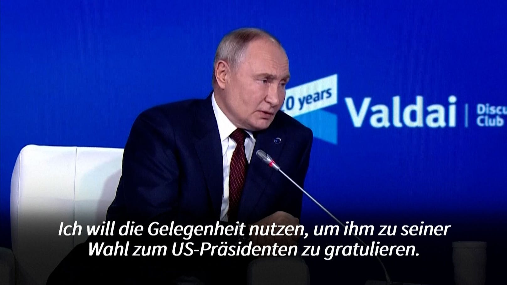 Putin gratuliert Trump und lobt ihn in höchsten Tönen