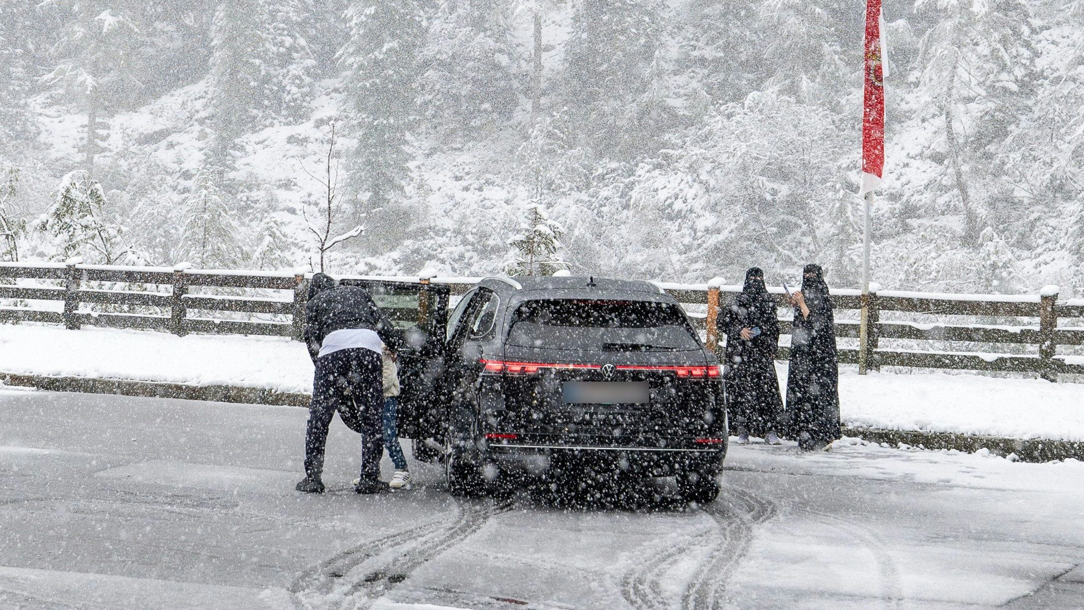 Bald sieht es wieder so aus: Schneefall am Südportal des Felbertauerntunnels.