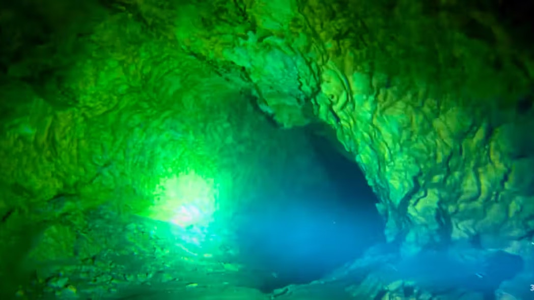 Der verunglückte Taucher in der Höhle Sorgente del Brenno, konnte am 9. November 2024 geborgen werden.