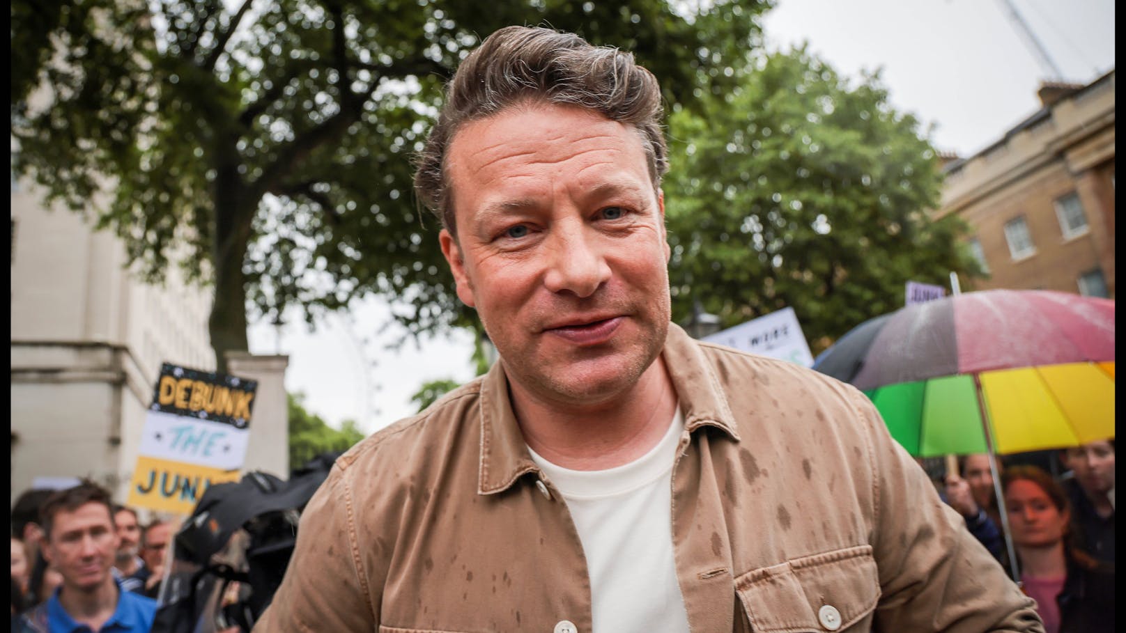 Jamie Oliver zieht Kinderbuch nach Aufregung zurück