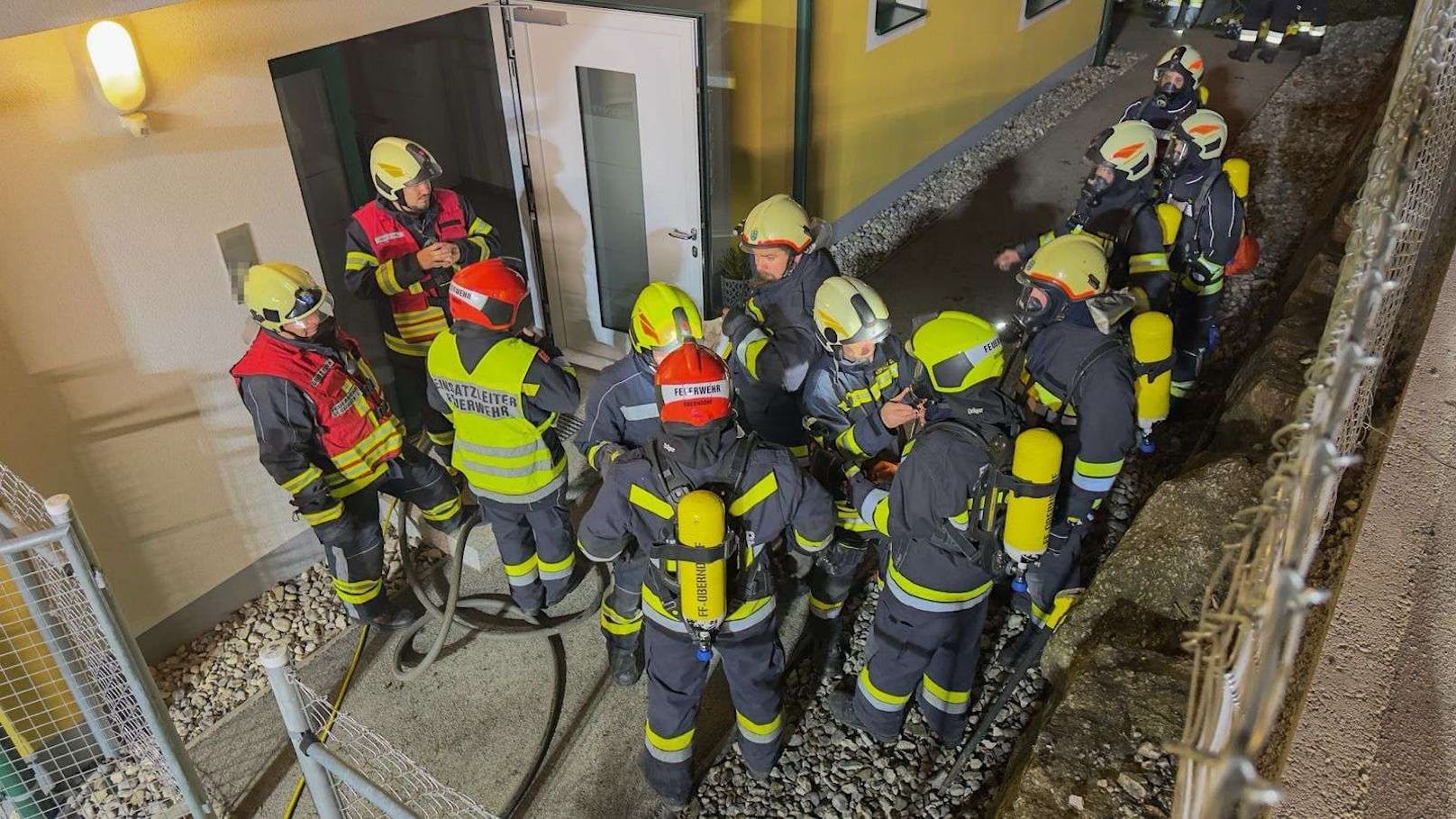 Ehepaar bei Brand im Bezirk Scheibbs schwer verletzt.