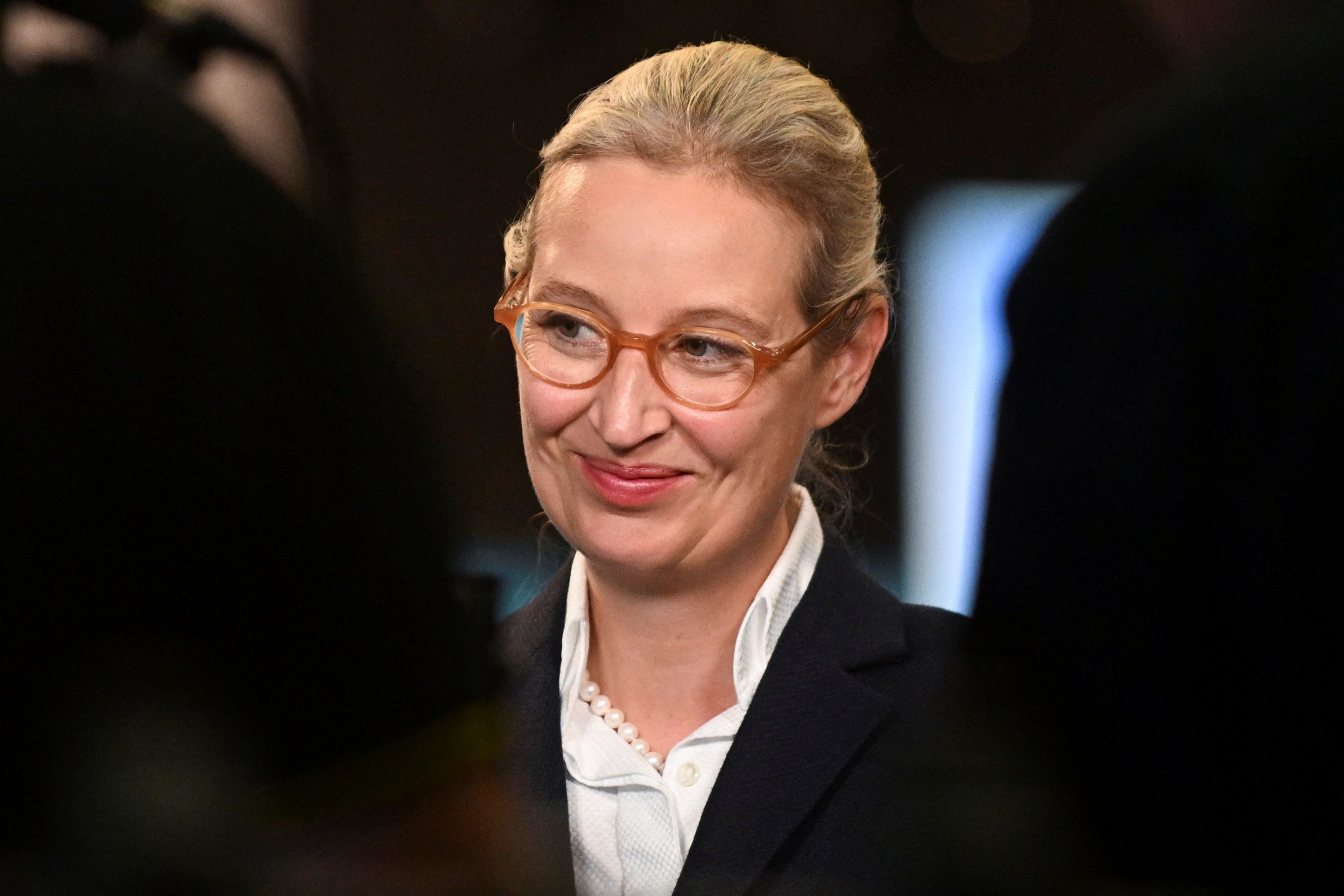 Alice Weidel wurde während einer Veranstaltung im Zürcher Kongresshaus am 9. November 2024 emotional.