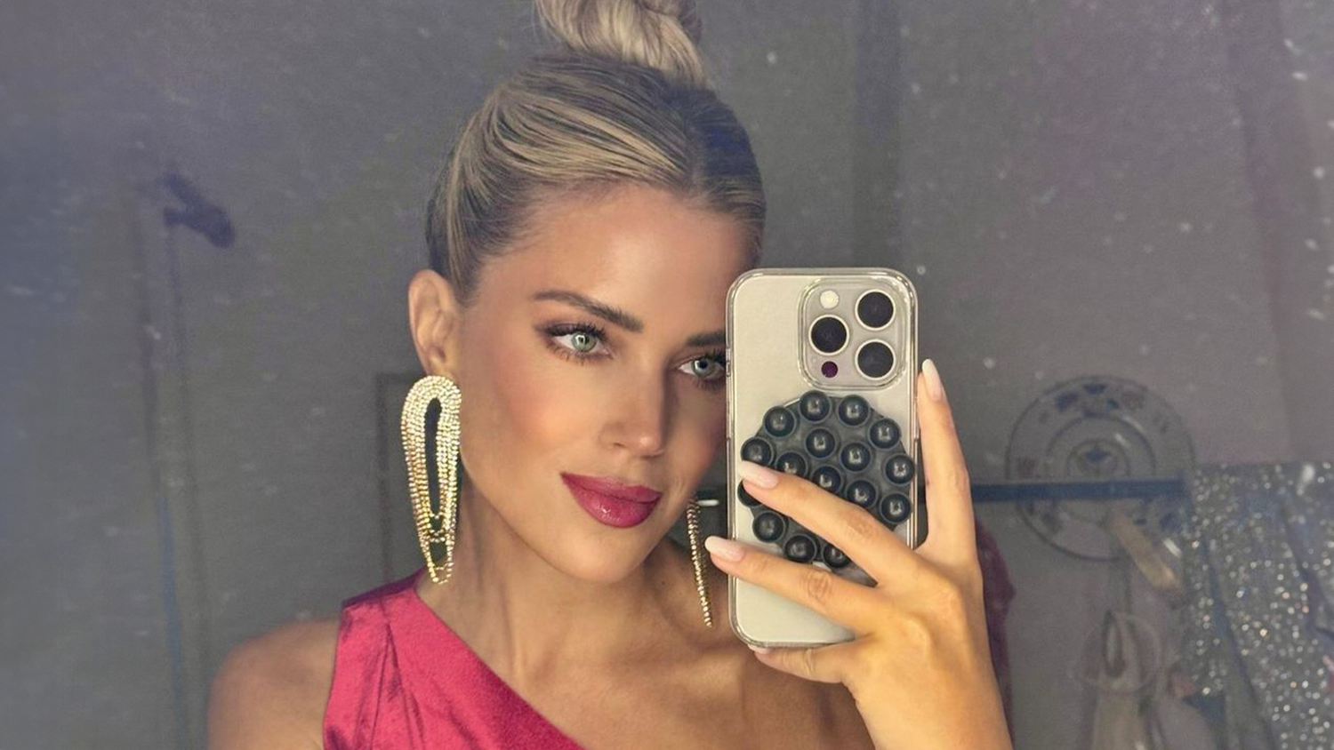 Sylvie Meis begeistert mit ihrem Look.