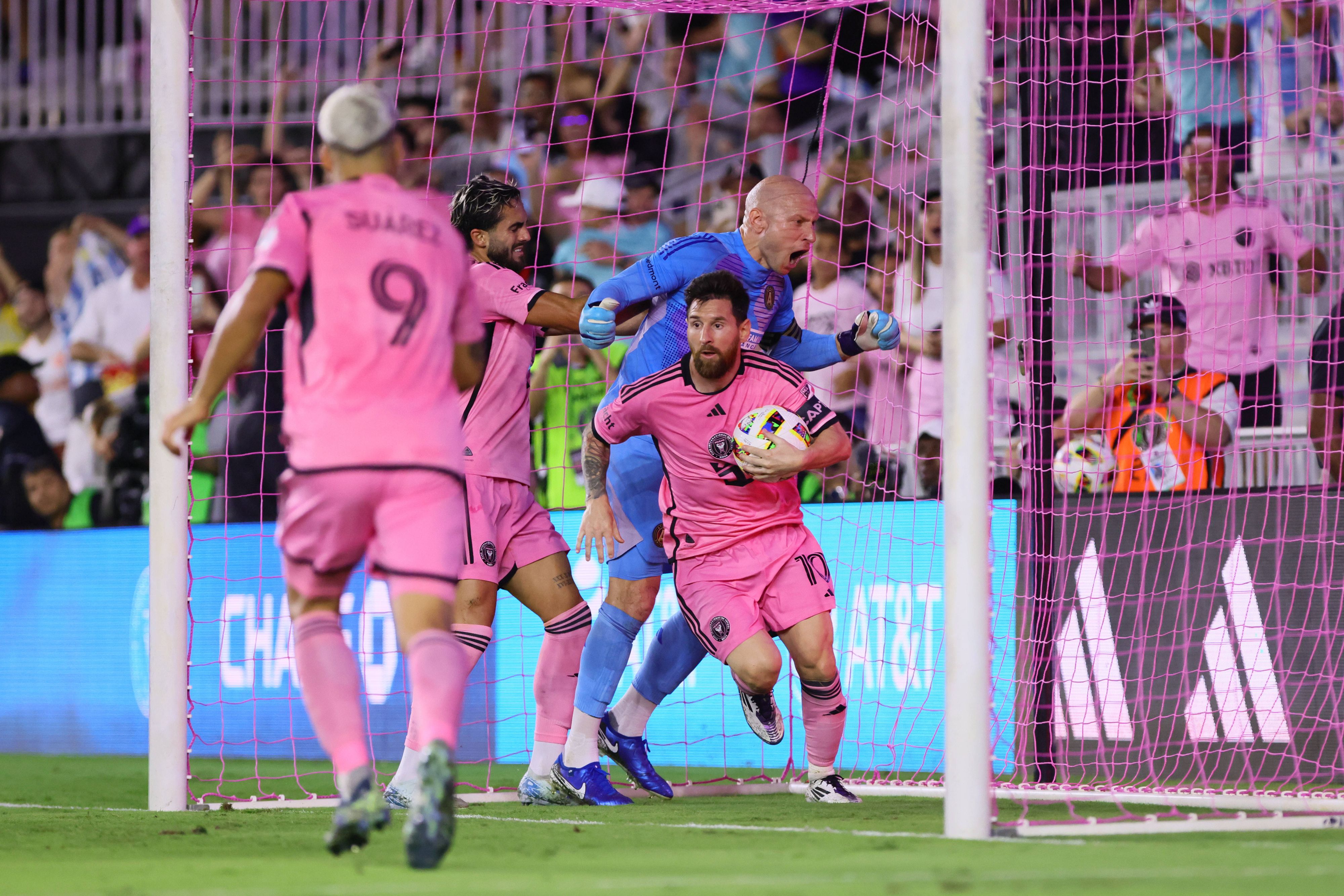 Lionel Messi traf, schied aber gegen Atlanta aus.