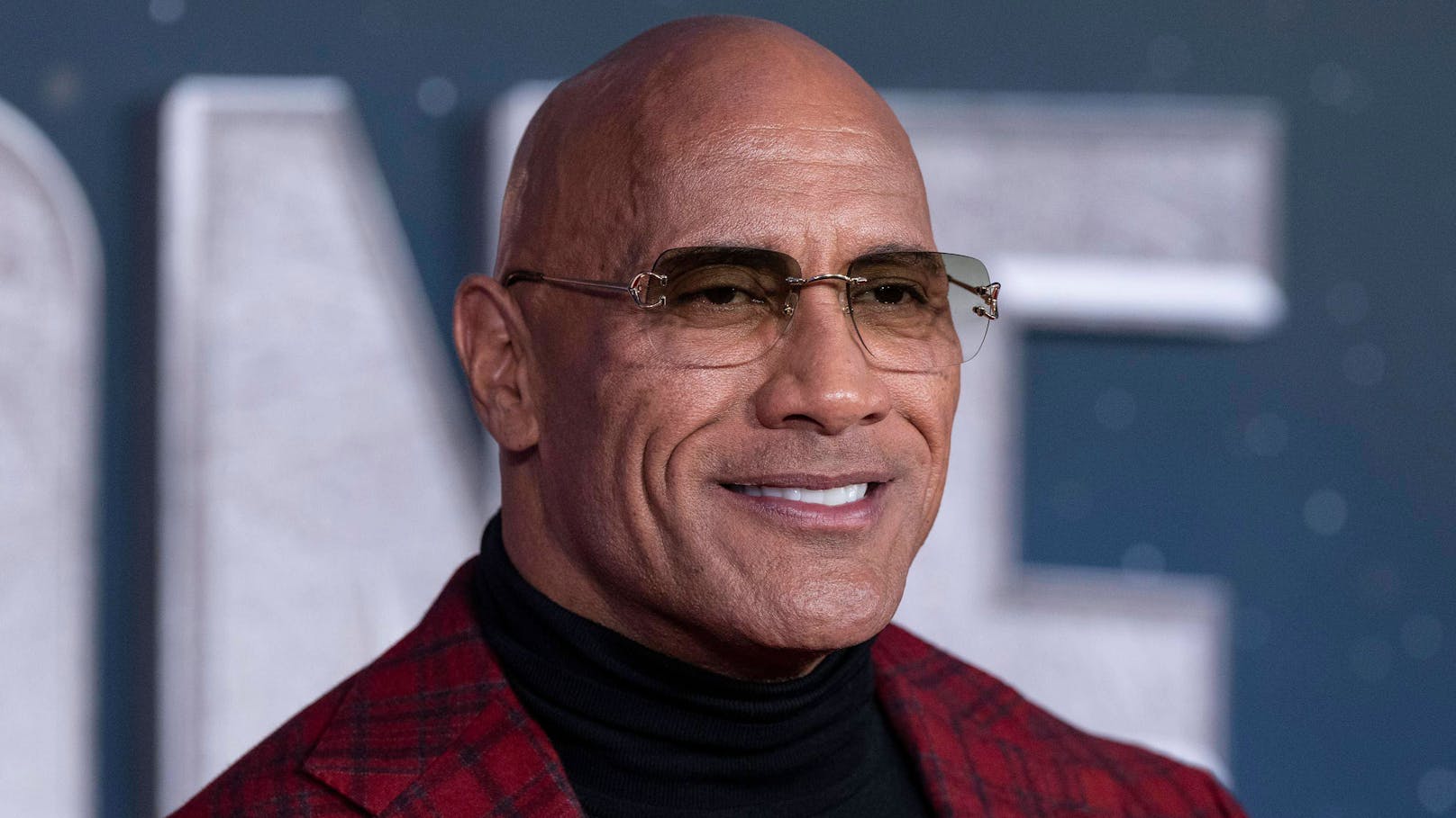 "Ich pinkle in eine... ": The Rock legt Ekel-Beichte ab