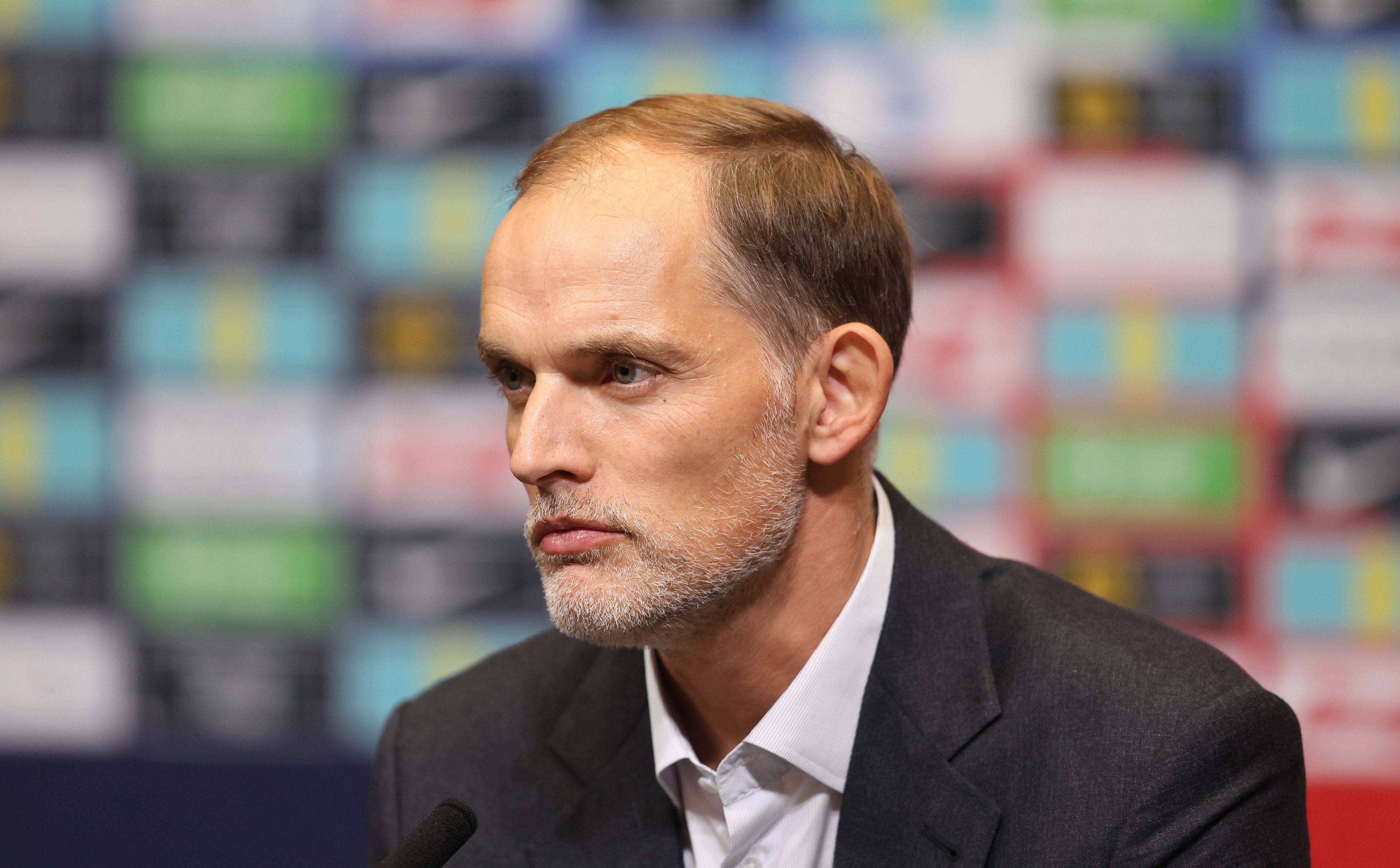 Thomas Tuchel sieht sich in England schon vor seinem Amtsantritt mit reichlich Kritik konfrontiert.