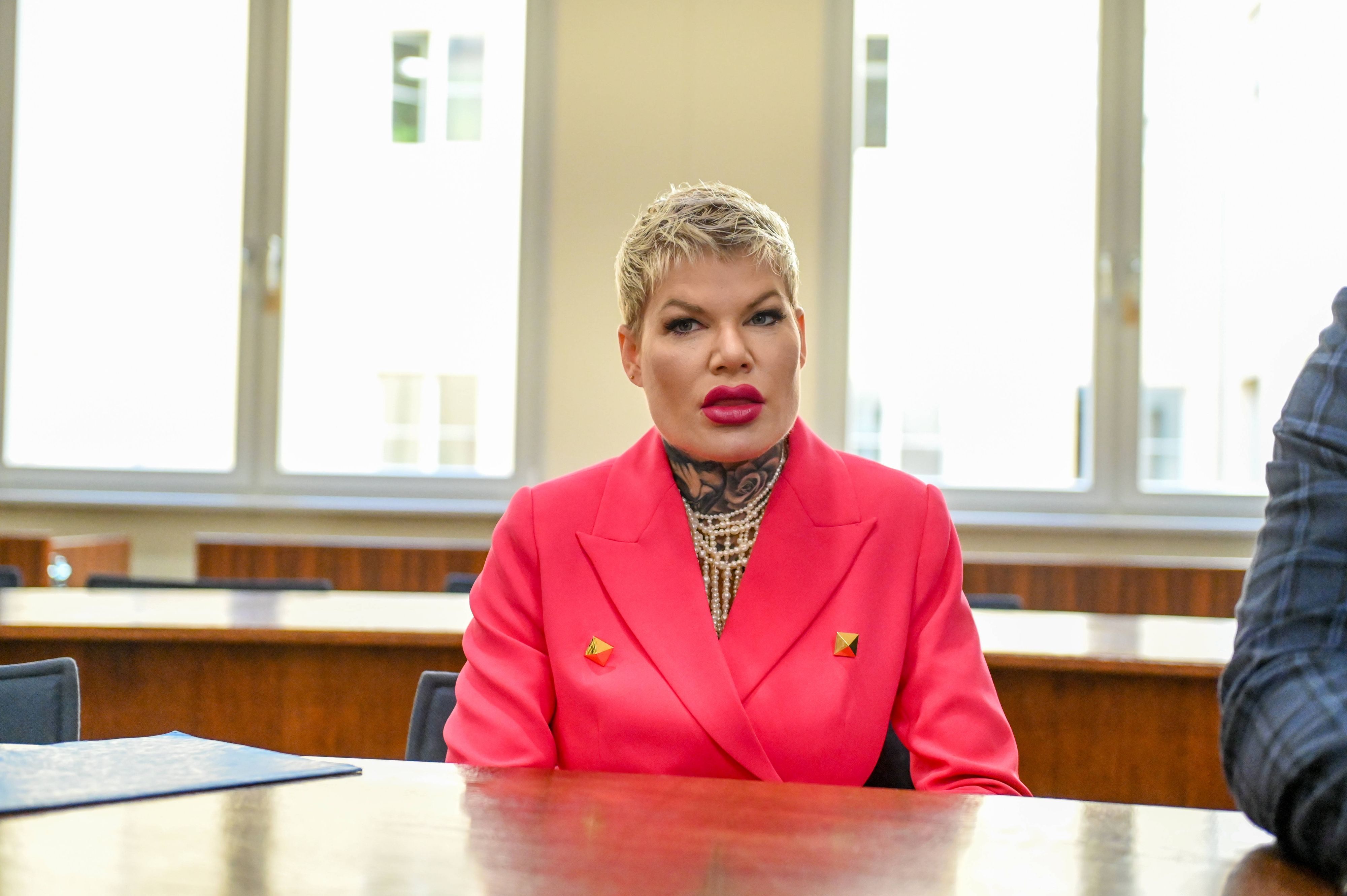 Melanie Müller will die 80.000 Euro Strafe nicht zahlen. Der Richter schätzte ihr monatliches Einkommen auf 15.000 Euro.