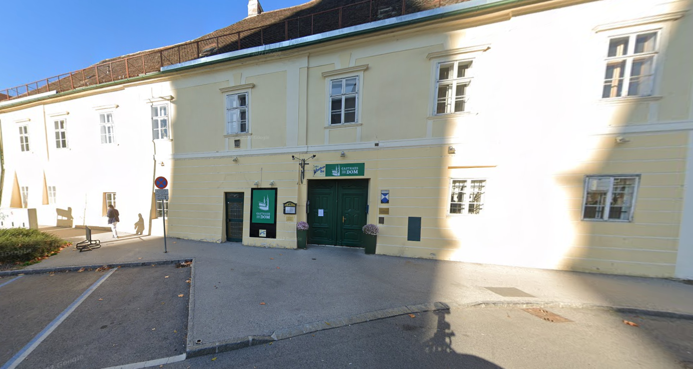 Gasthaus zum Dom in Wr. Neustadt