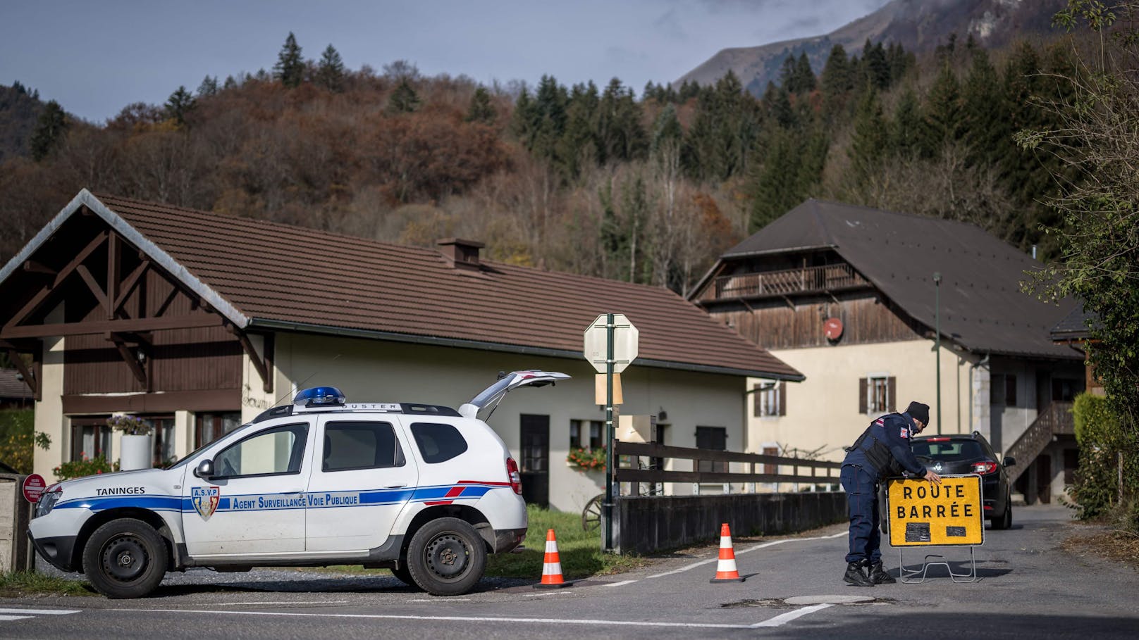 "Schreckliche Geschichte" – Mutter tötet drei Kinder