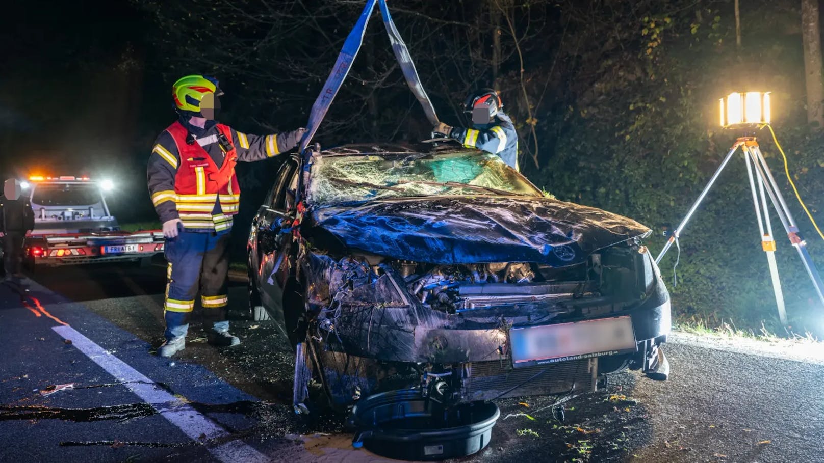 Dann brachte der Abschleppdienst das Wrack weg.