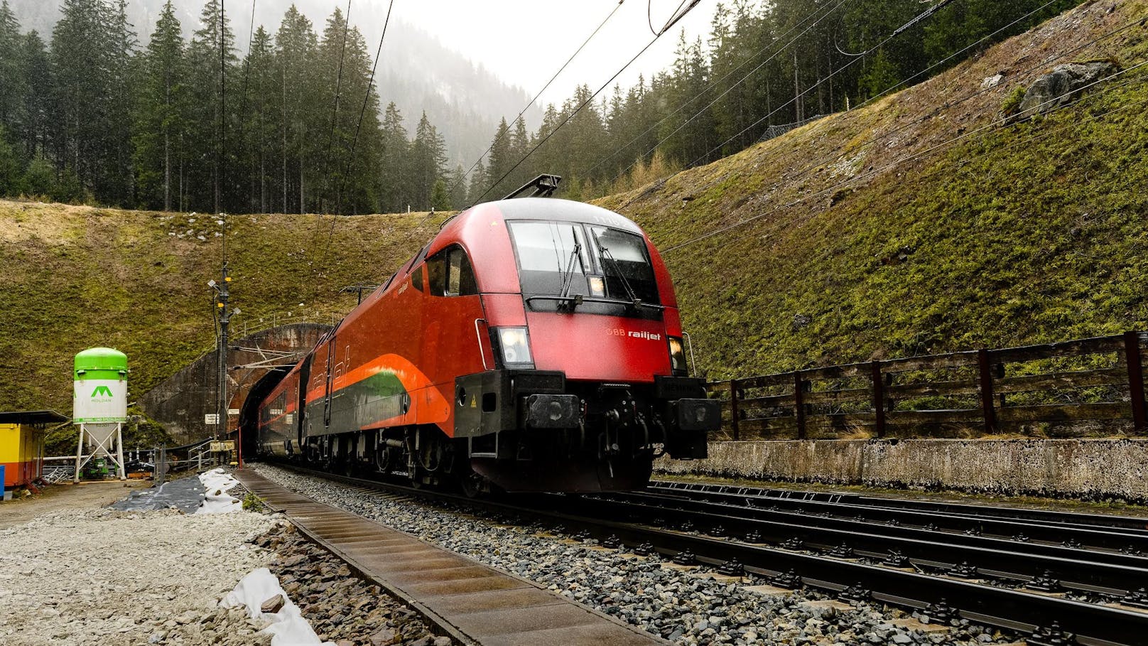 Tauerntunnel ab Montag acht Monate lang gesperrt