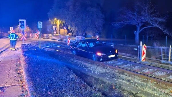 Das Auto steckte fest