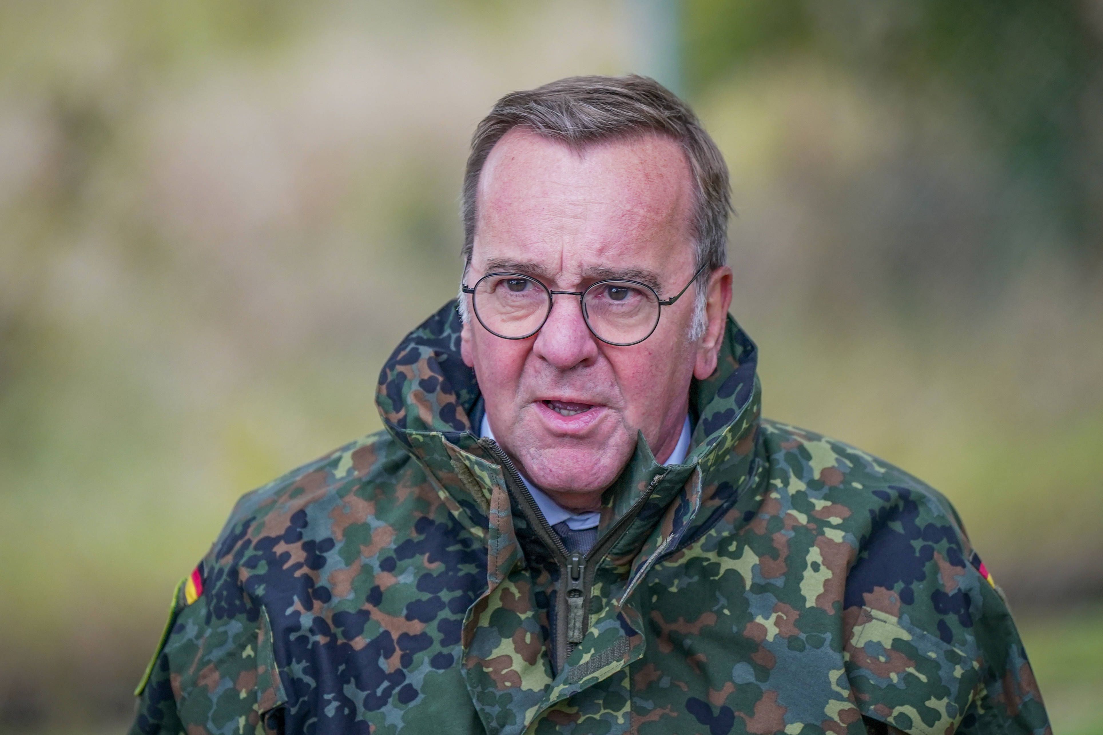 Die deusche Bundeswehr hat offenbar eine Schulungs-Offensive für Unternehmen gestartet, um sie auf den Kriegsfall vorzubereiten.