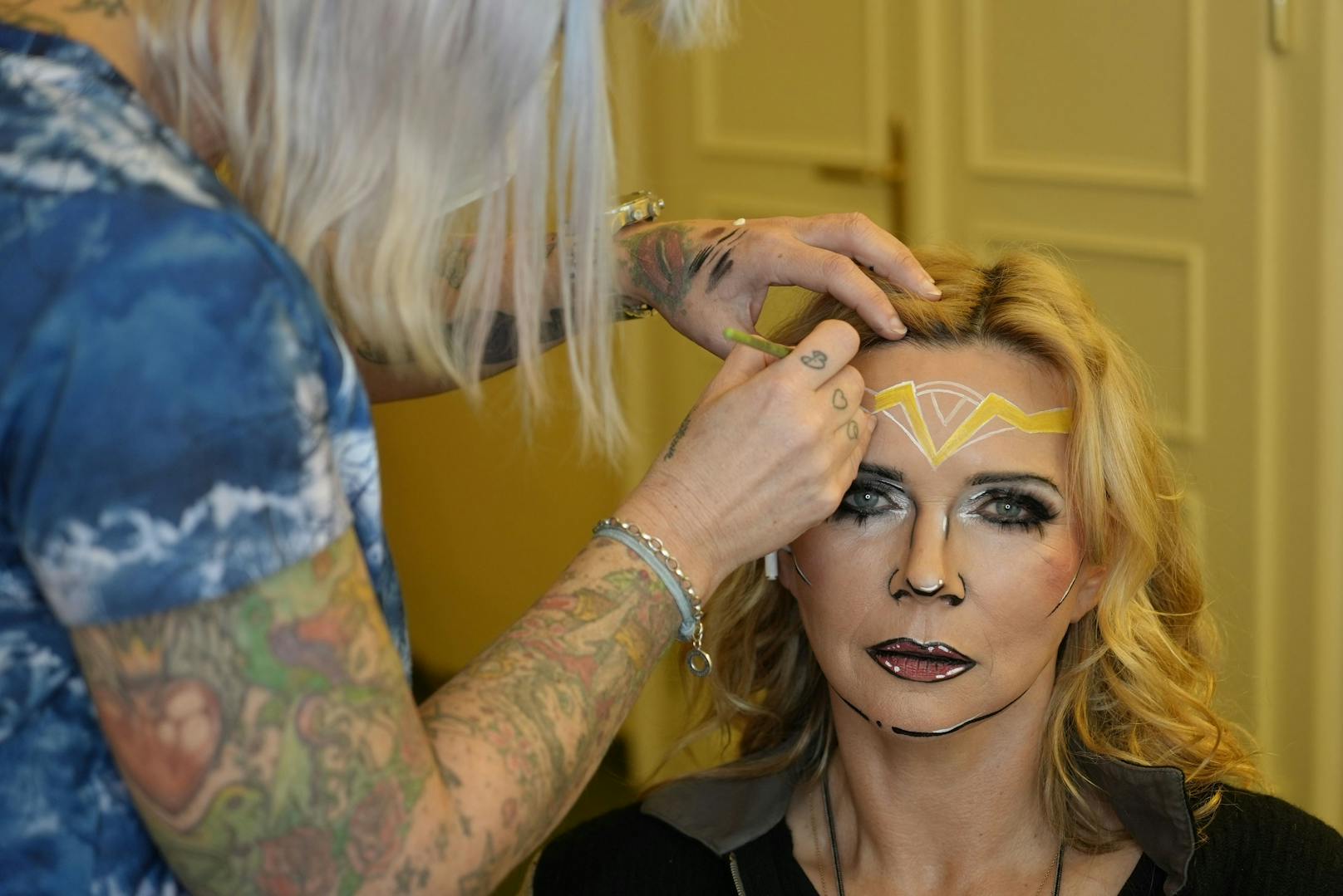 Veronica Ferres in der Maske