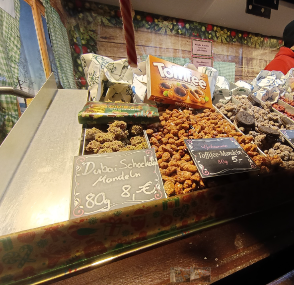 Außergewöhnliche Mandeln findet man dieses Jahr in Spittelberg am Christkindlmarkt.