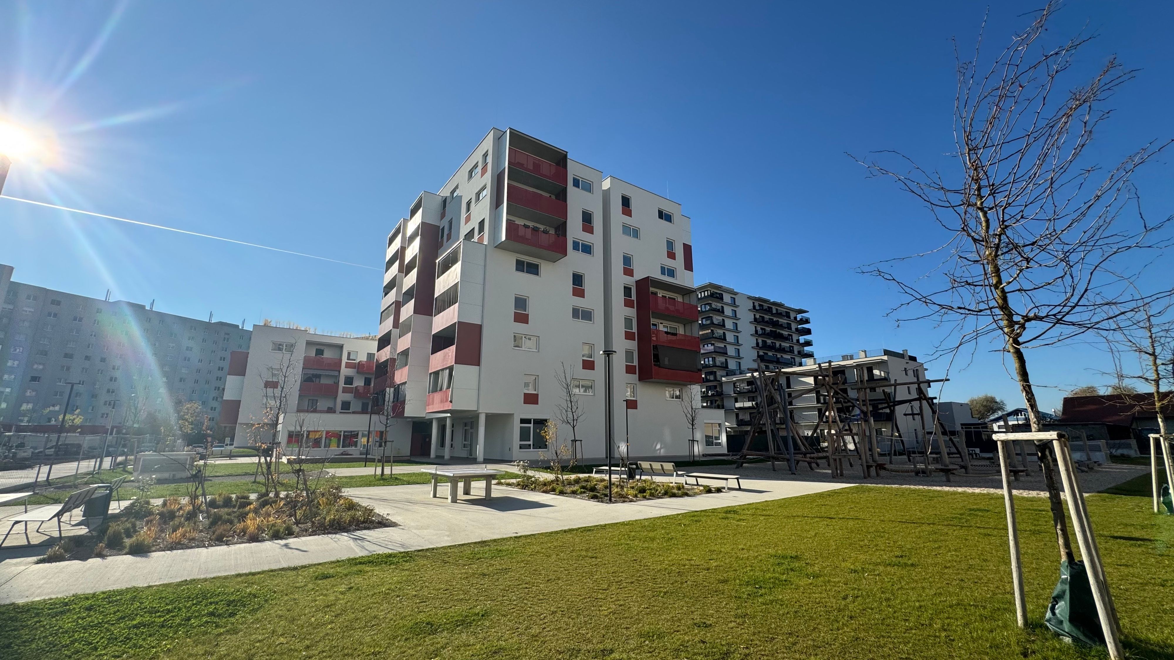 In diesem Wohnkomplex verzweifeln Bewohner an einem Thema: Heizen.