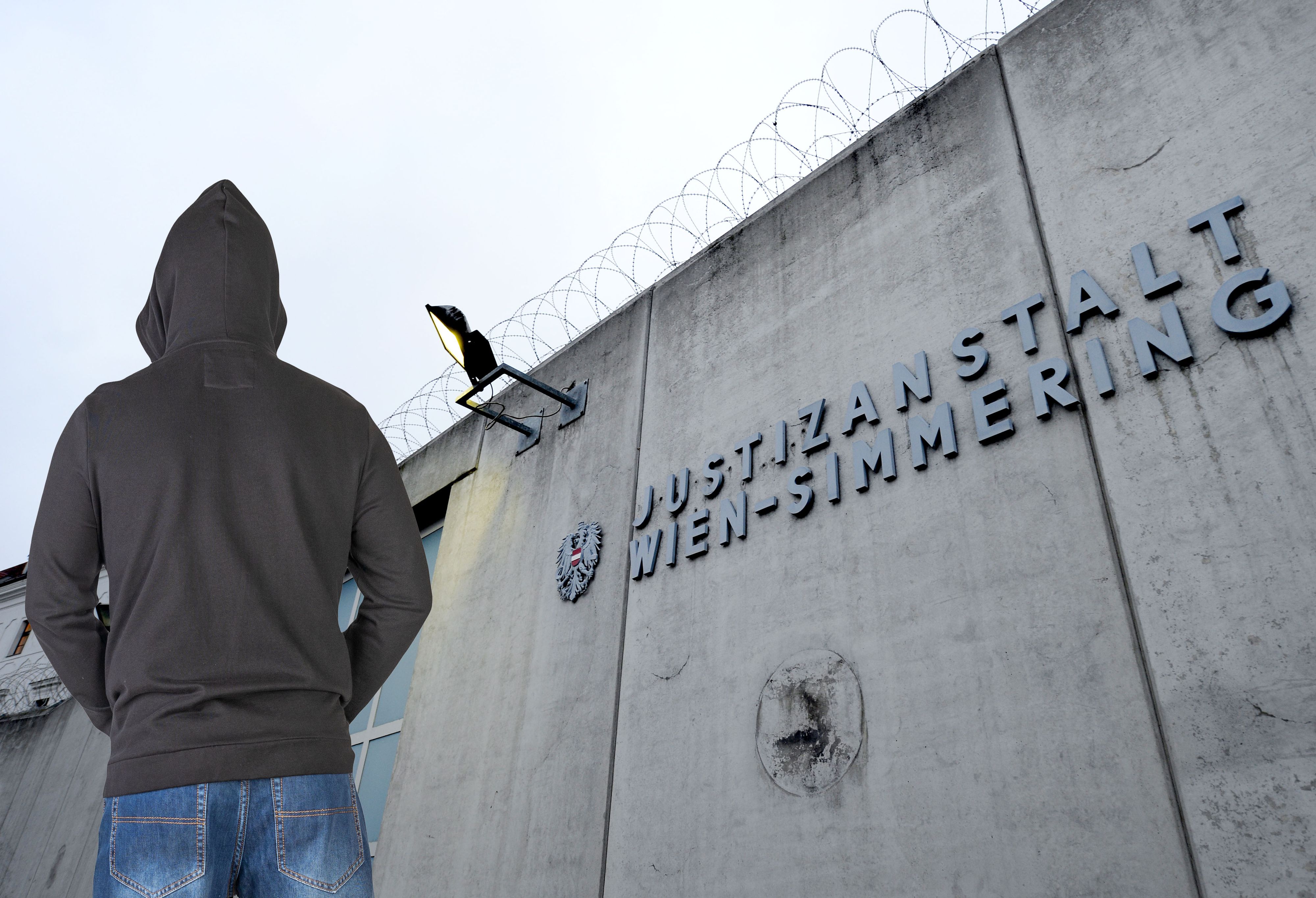Insasse der Justizanstalt Wien-Simmering schlug Alarm.