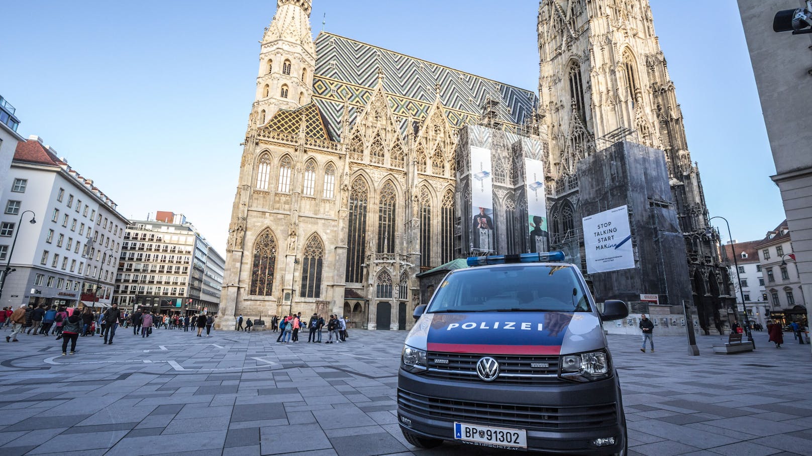 Mann ging mit Gasflaschen "wahllos" auf Passanten los