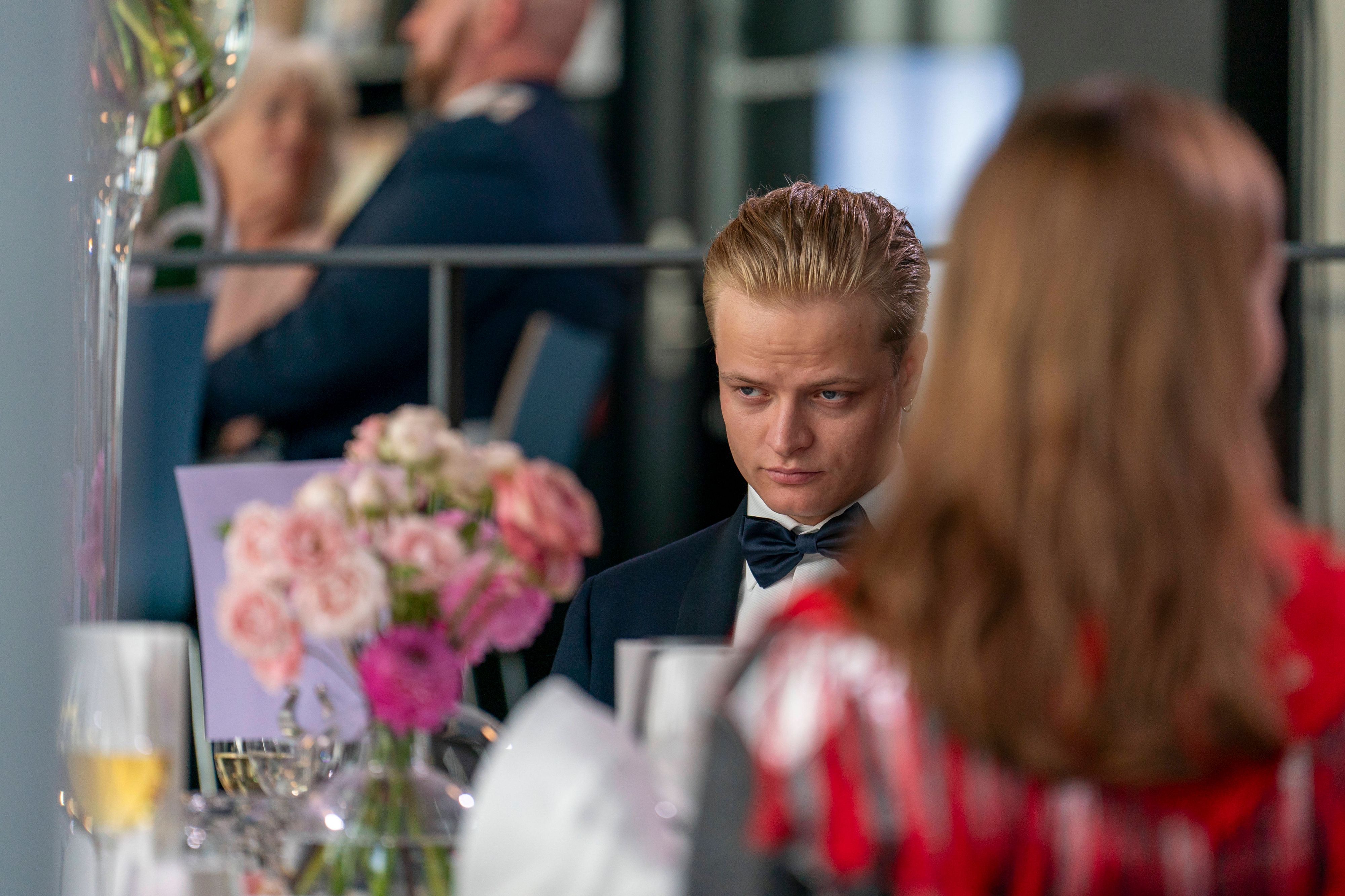 Dem Sohn der norwegischen Kronprinzessin Mette-Marit wird neben Körperverletzung, Sachbeschädigung und Bedrohung auch Vergewaltigung vorgeworfen.