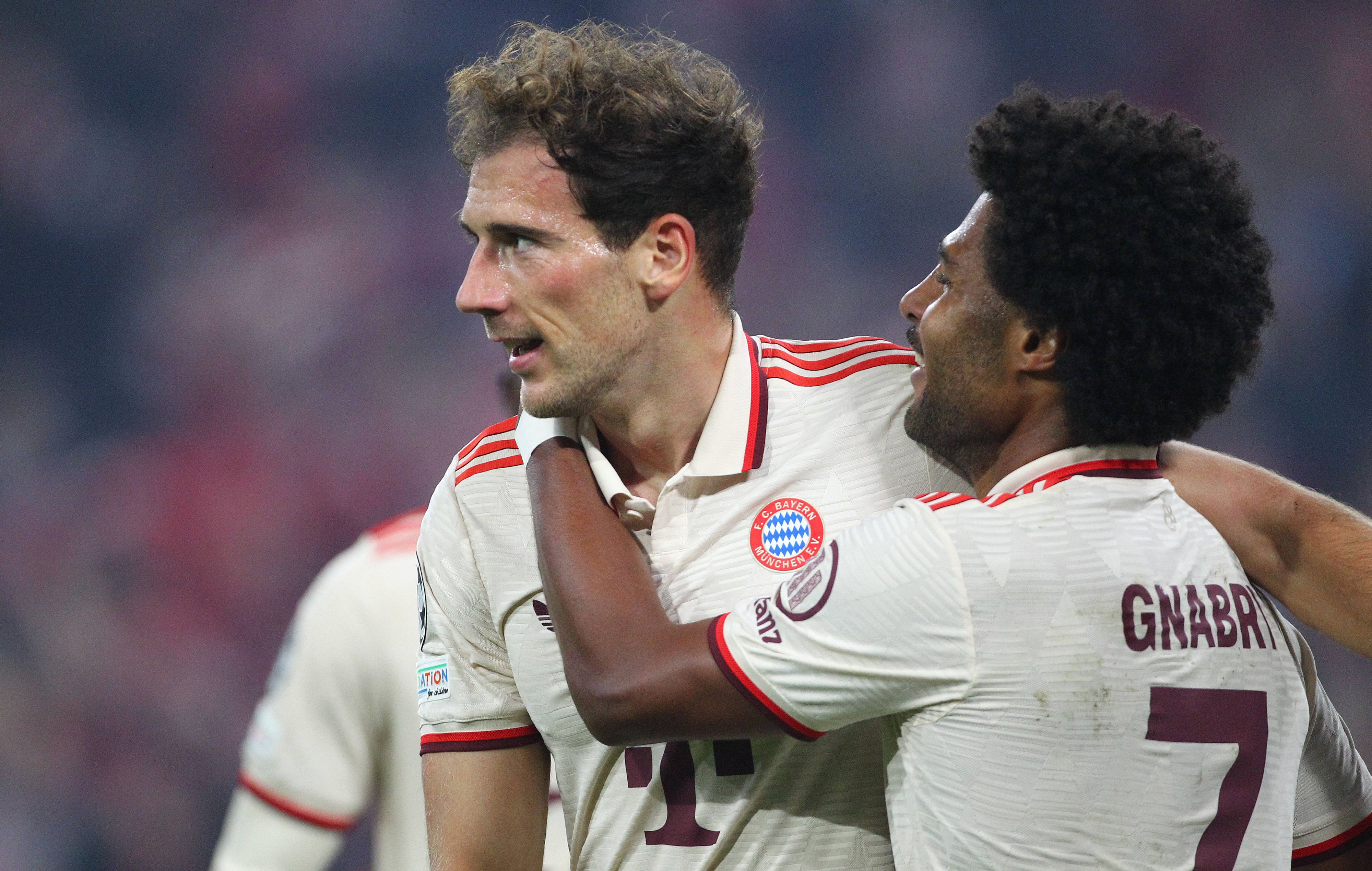 Leon Goretzka und Serge Gnabry gelten bei den Bayern als Wechselkandidaten. 