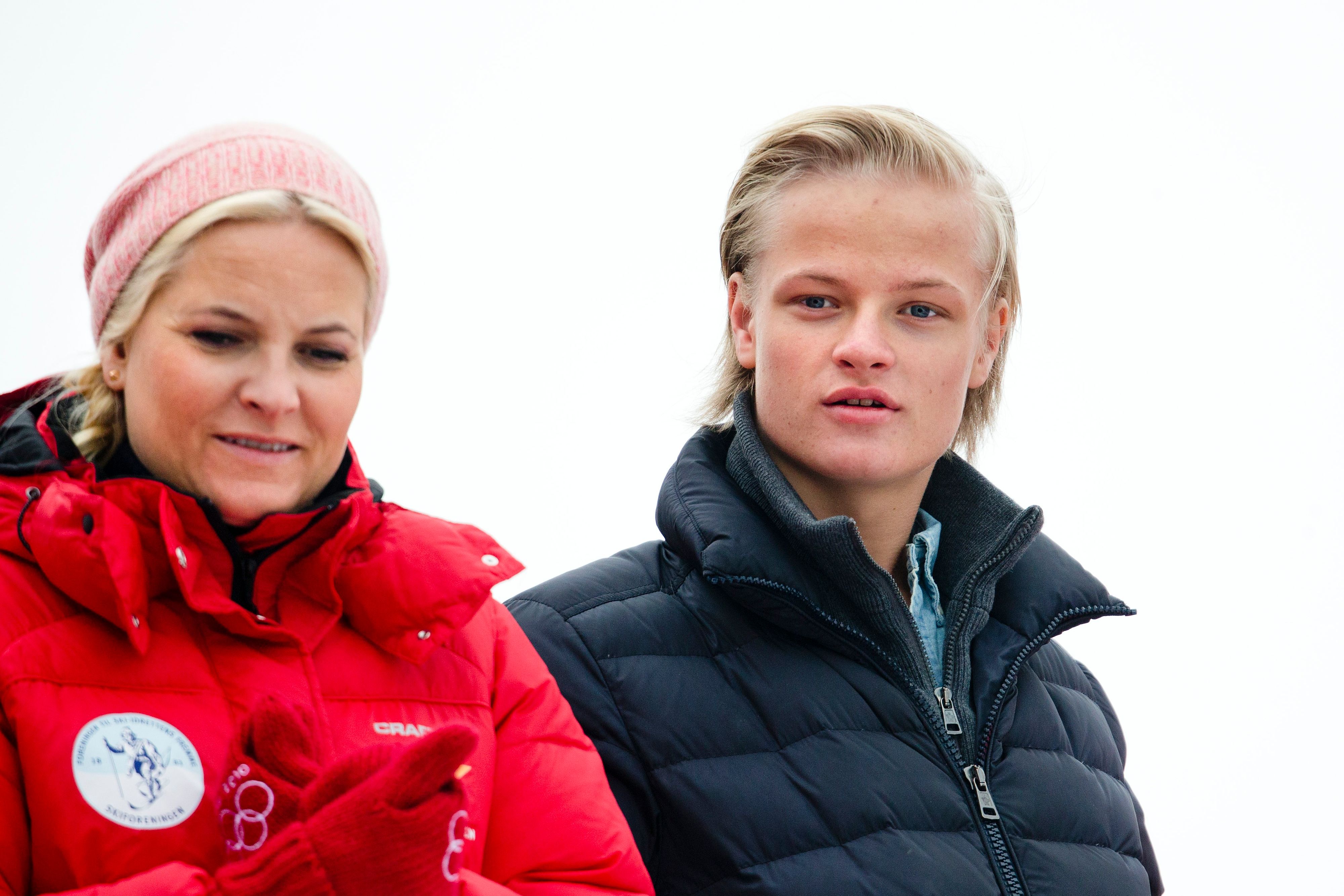 Dem Sohn der norwegischen Kronprinzessin Mette-Marit wird neben Körperverletzung, Sachbeschädigung und Bedrohung auch Vergewaltigung vorgeworfen.