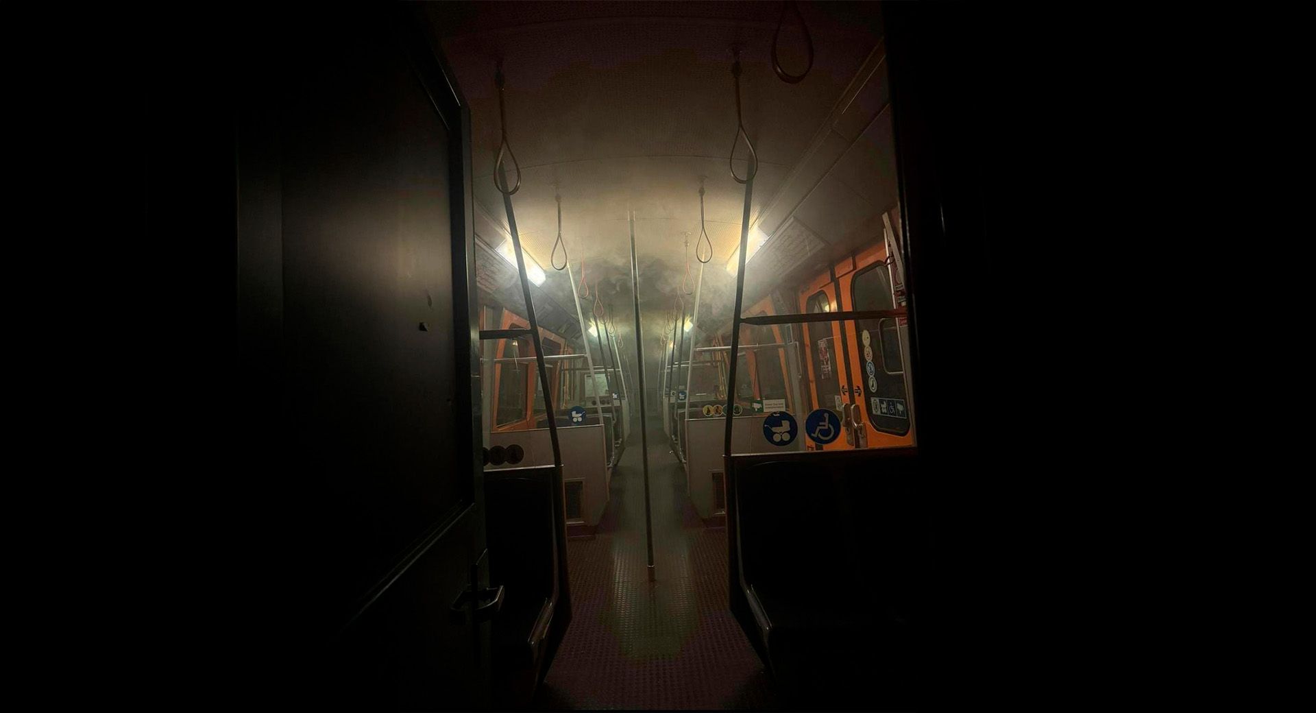 So sah es im Inneren der brennenden U-Bahn aus.