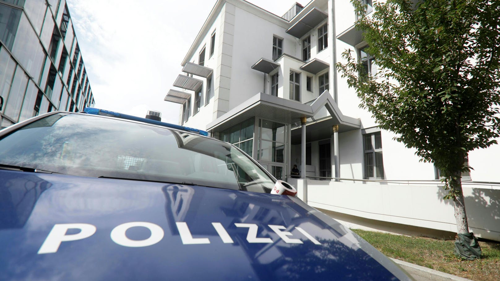 Baby aus Spital entführt – Polizei im Großeinsatz