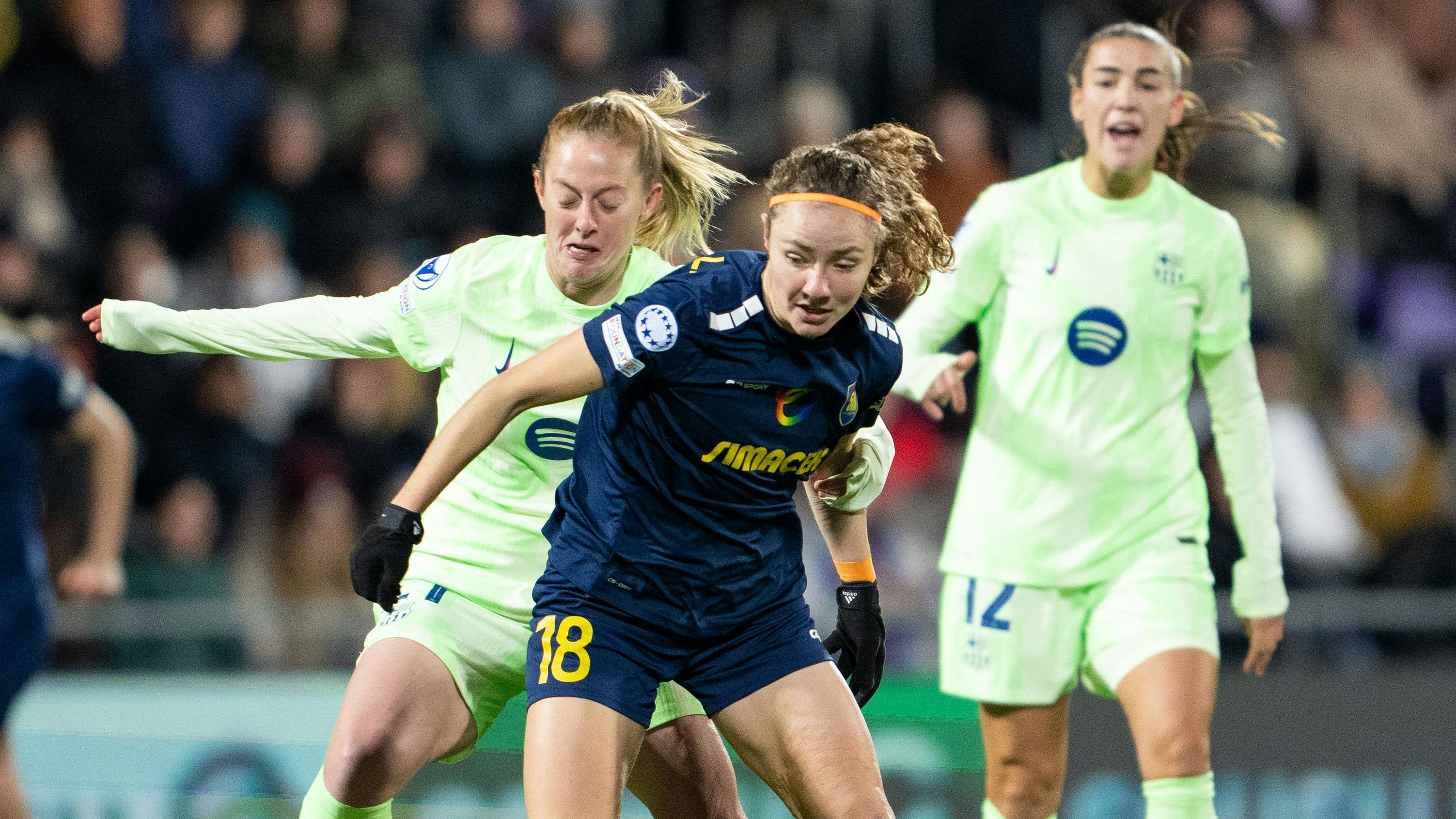 Heute.at - Ehrentor für St. Pölten bei Rekord-Spiel gegen Barca