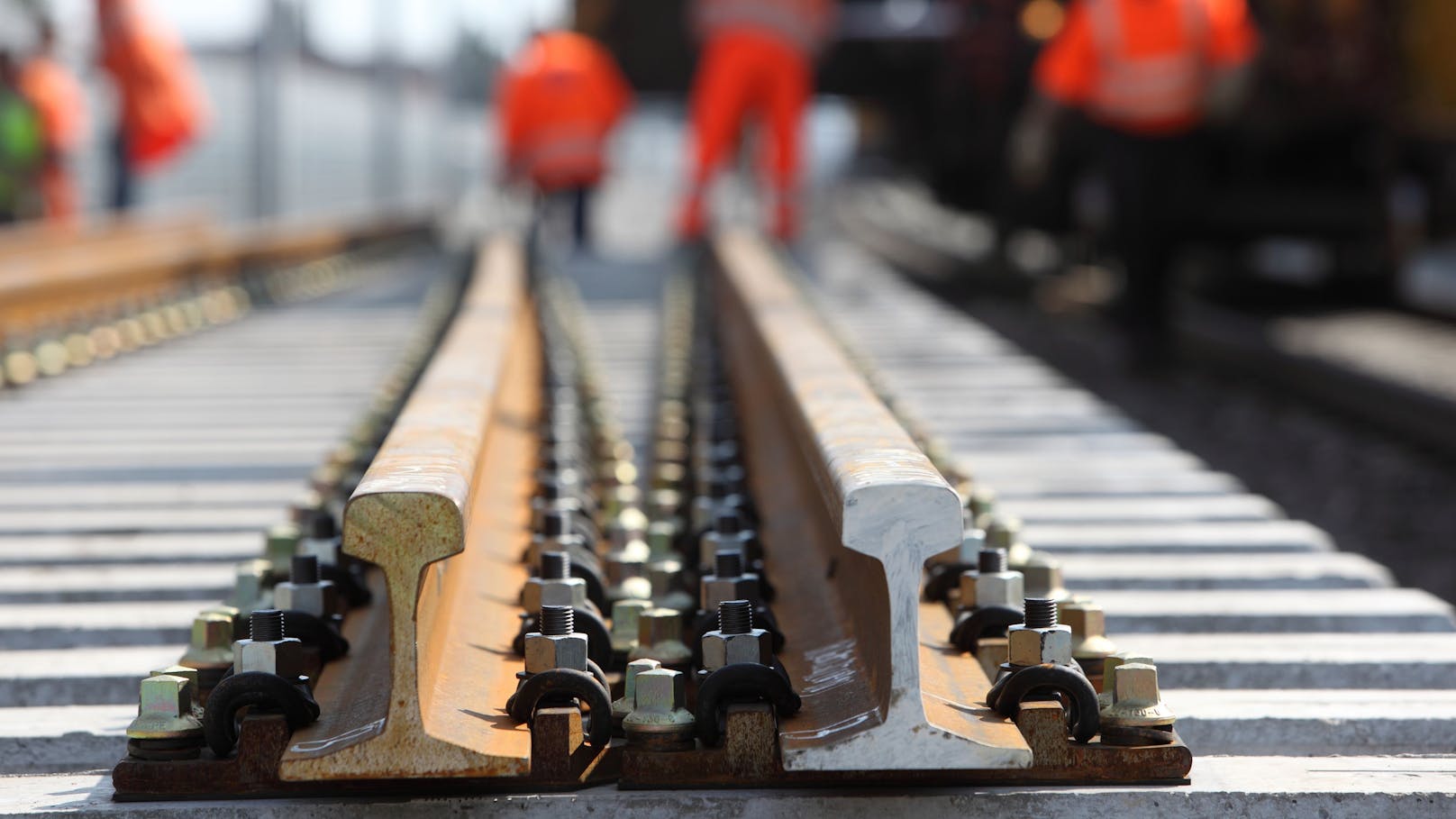 Baustelle wirbelt Fahrplan durcheinander