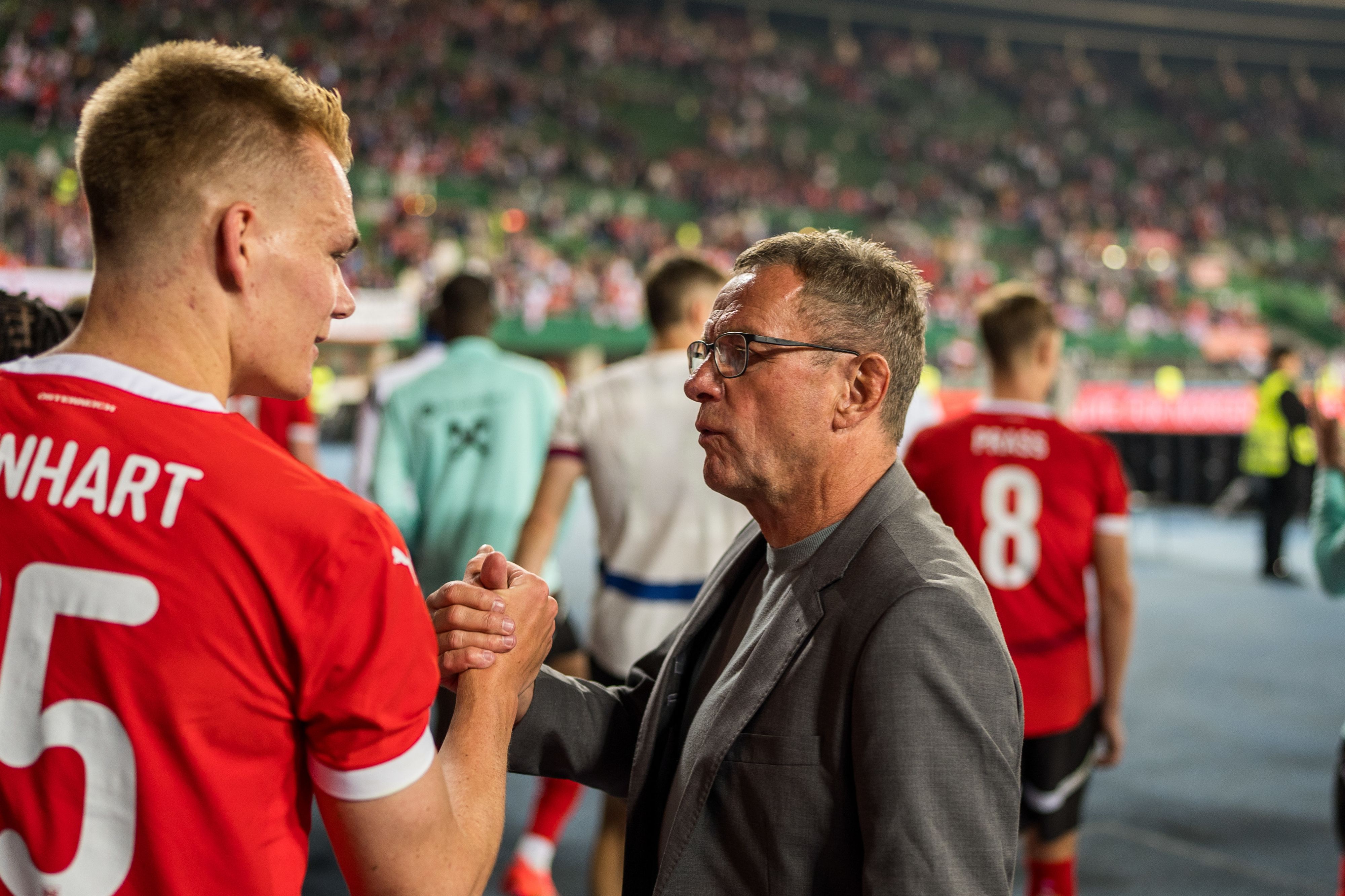 Abwehr-Ass Philipp Lienhart stärkt Ralf Rangnick den Rücken. 