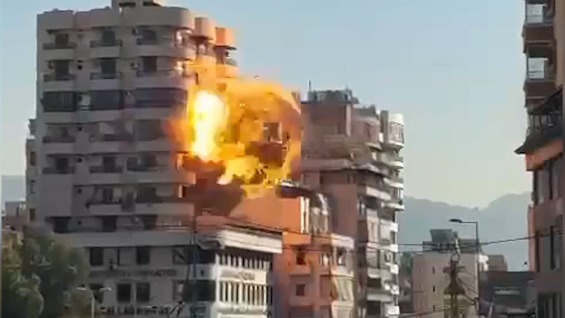 Die israelische Armee hat erneut Luftschläge in Beirut geflogen.