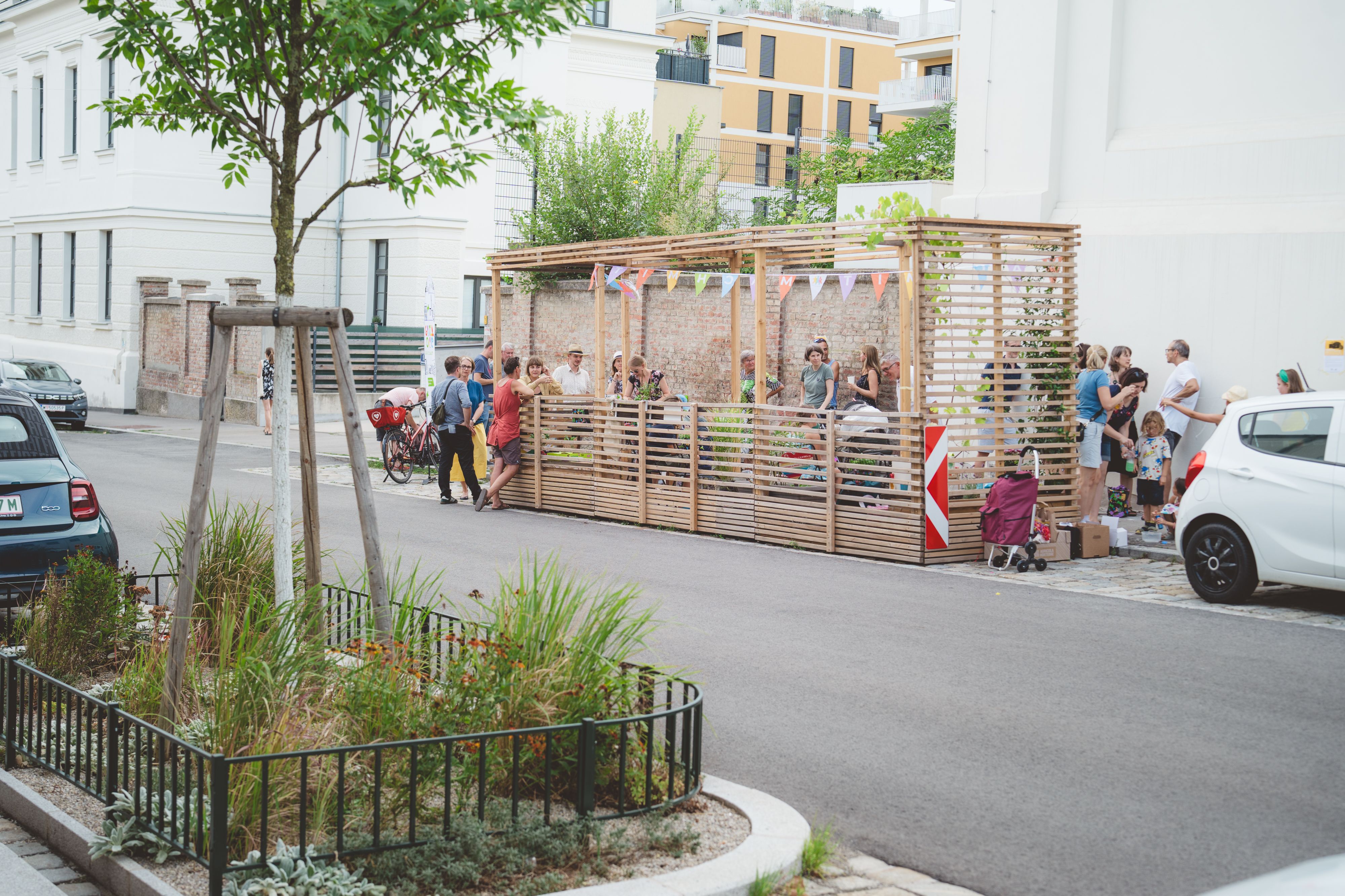 Heute.at - Nachhaltig und sozial: RONJA – Die modulare Grätzloase