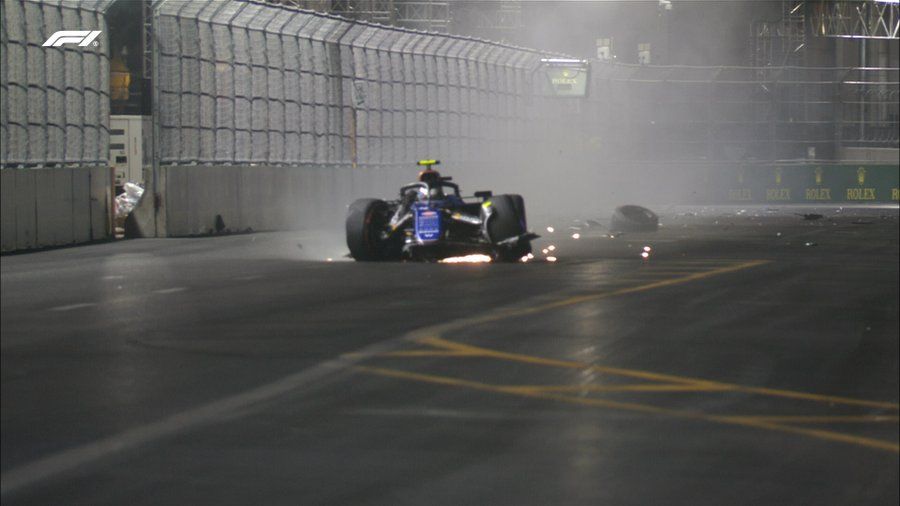 Williams-Mann Franco Colapinto ist schwer gecrasht. 