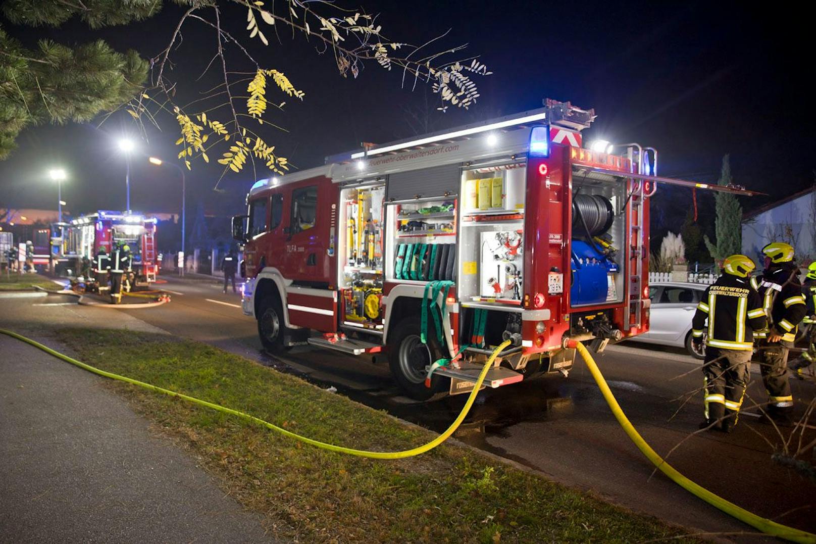 Wohnhausbrand in Oberwaltersdorf forderte die Einsatzkräfte