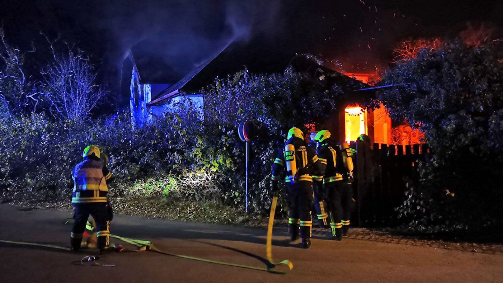 Wohnhausbrand in Oberwaltersdorf im Bezirk Baden