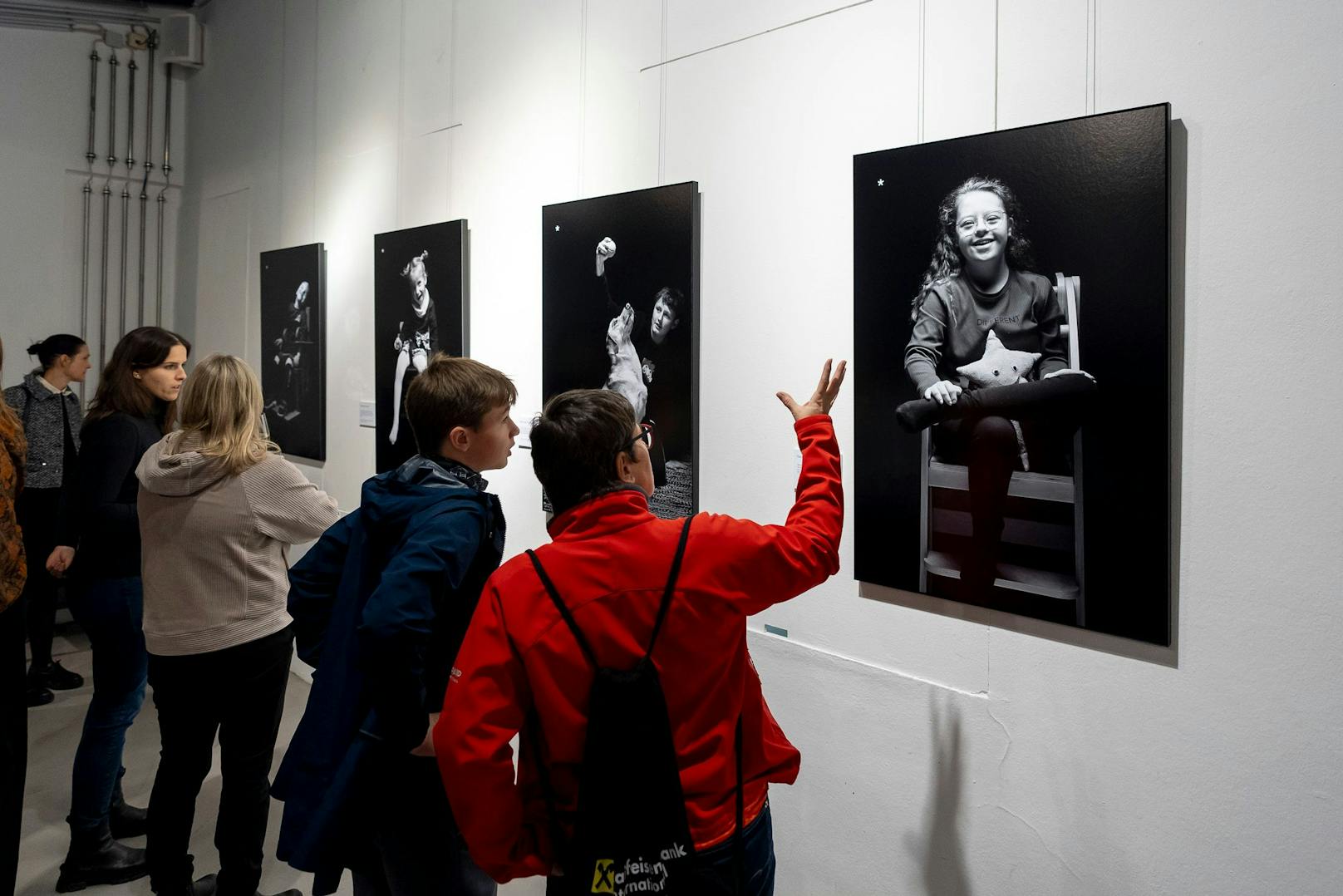 14 Porträts wurden von Fotograf Tichy geschossen.