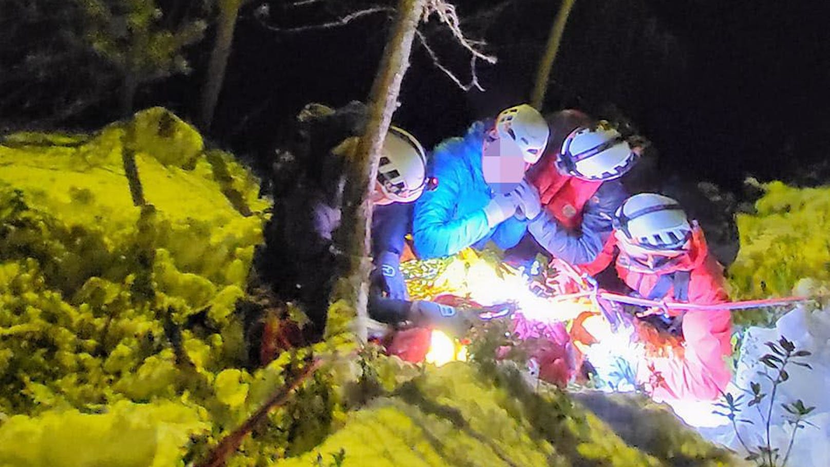 Die Einsatzkräfte konnten die Portugiesin aus Kanada per GPS auf 1.440 Meter Höhe lokalisieren.