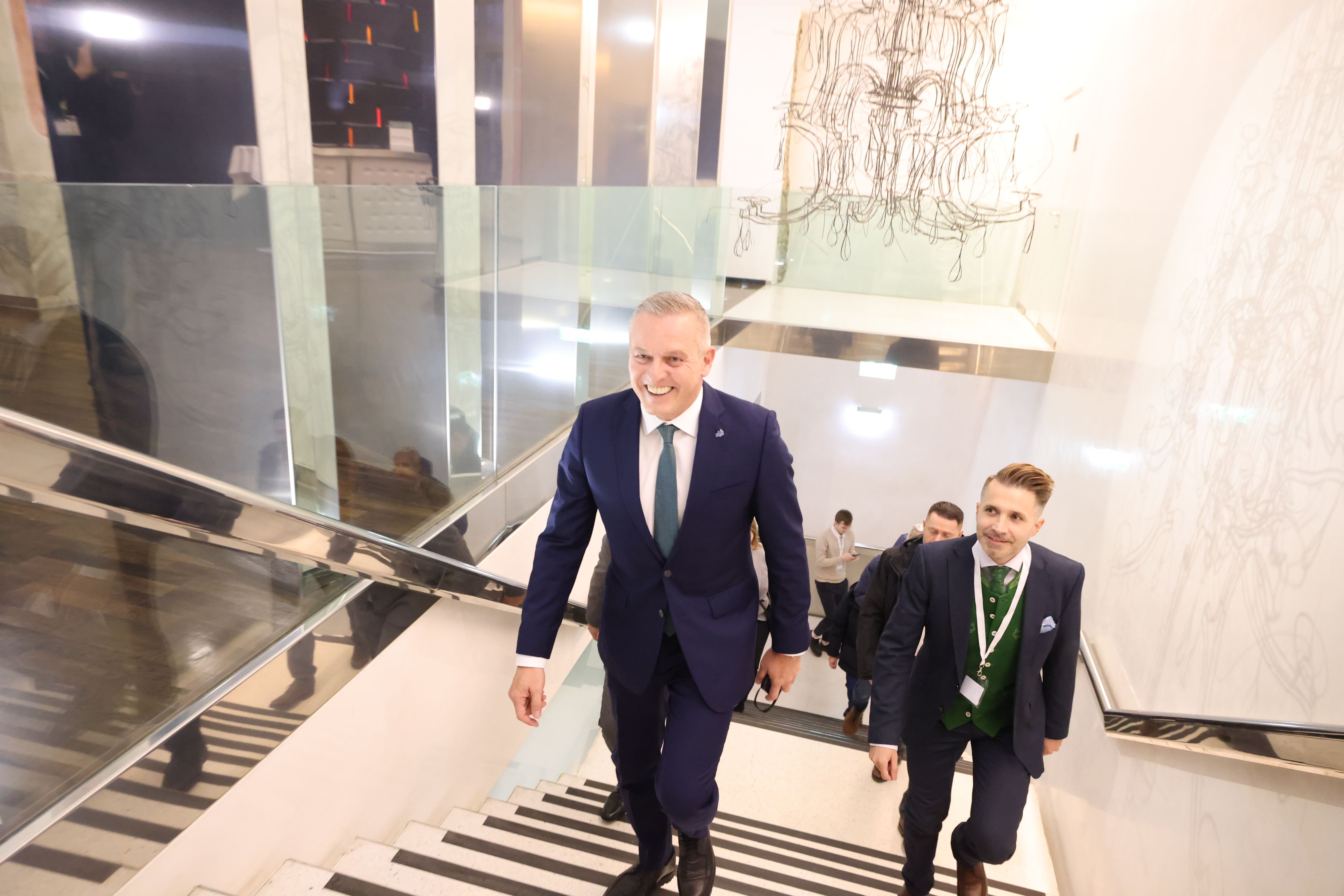 Bestens gelaunt zeigte sich am Sonntagabend Wahlsieger Mario Kunasek.