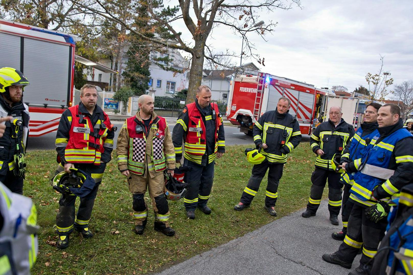 Wohnhausbrand in Oberwaltersdorf forderte die Einsatzkräfte