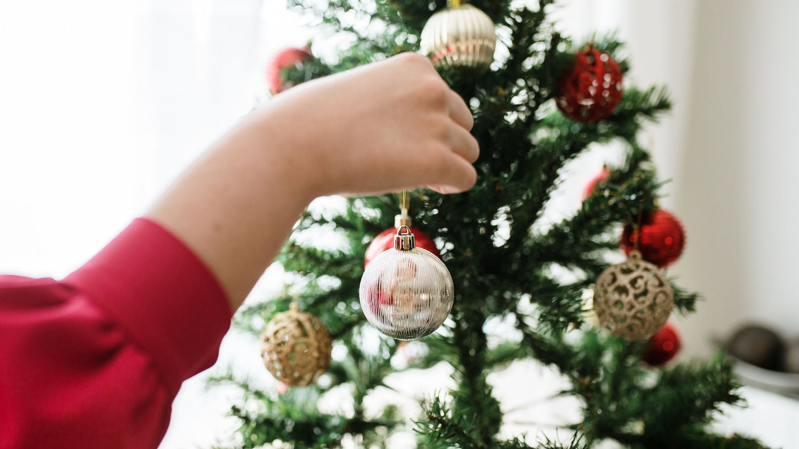 Wer jetzt den Christbaum schmückt, könnte Narzisst sein