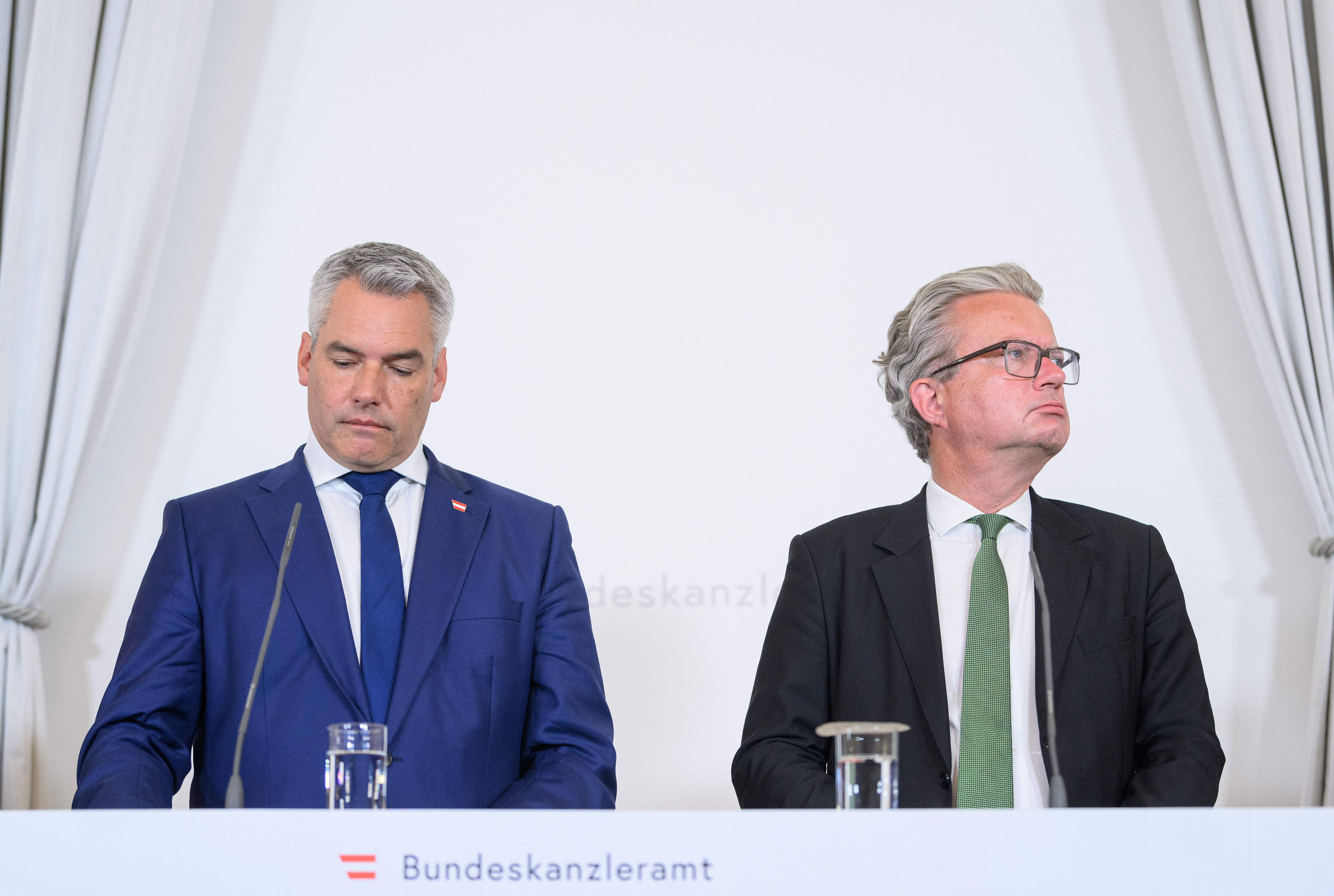 Bundeskanzler Karl Nehammer und der steirische Landeshauptmann Christopher Drexler im Rahmen eines gemeinsamen Pressetermins im Juni 2024.
