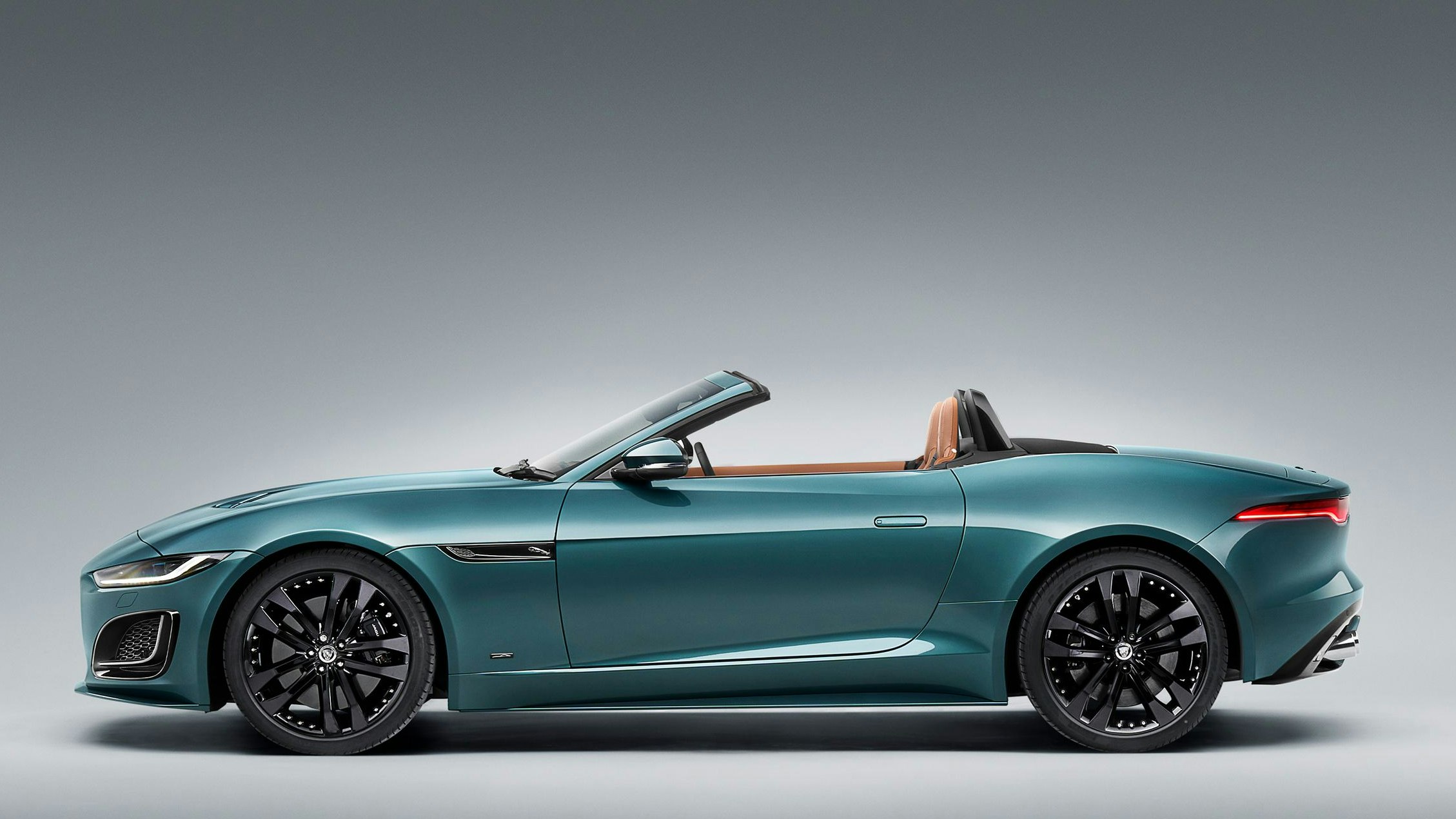 Jaguar F-Type Convertible in seiner finalen Version: der letzte F-Type lief heuer vom Band