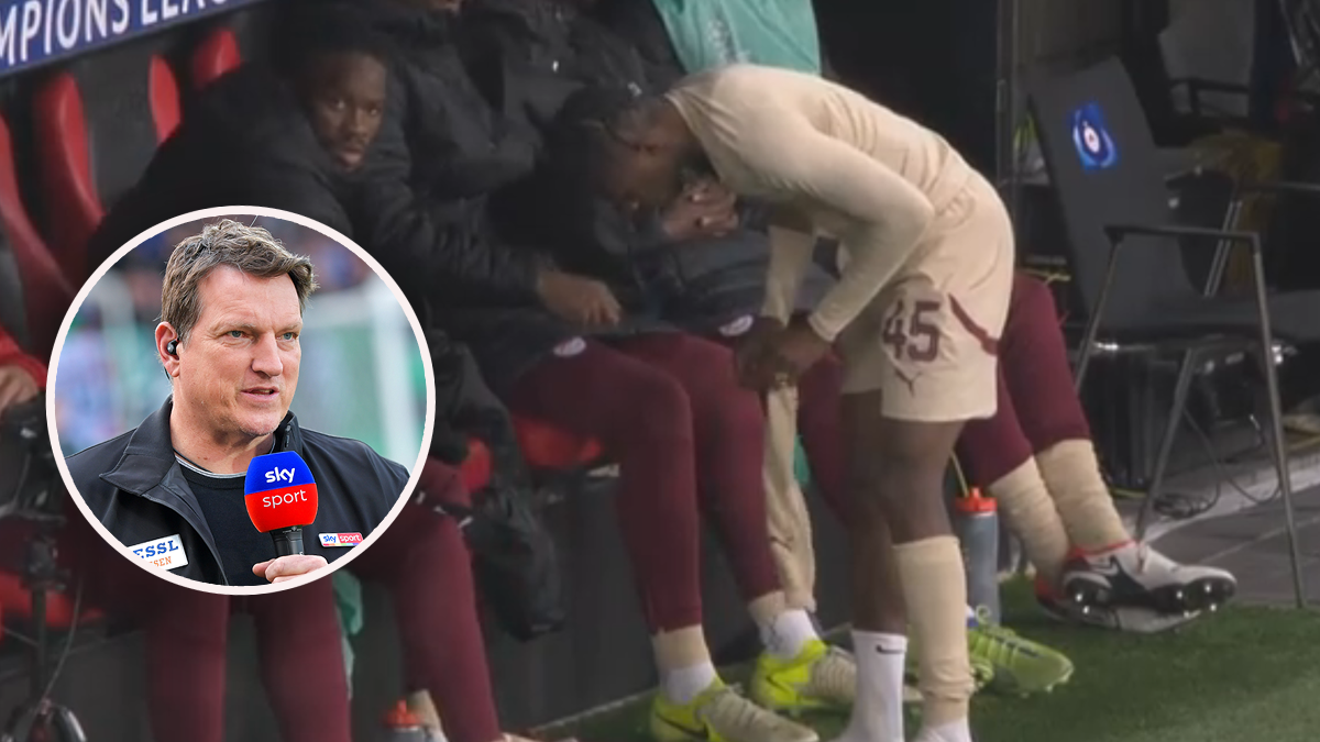 Andreas Herzog knöpft sich Dorgeles Nene vor. 